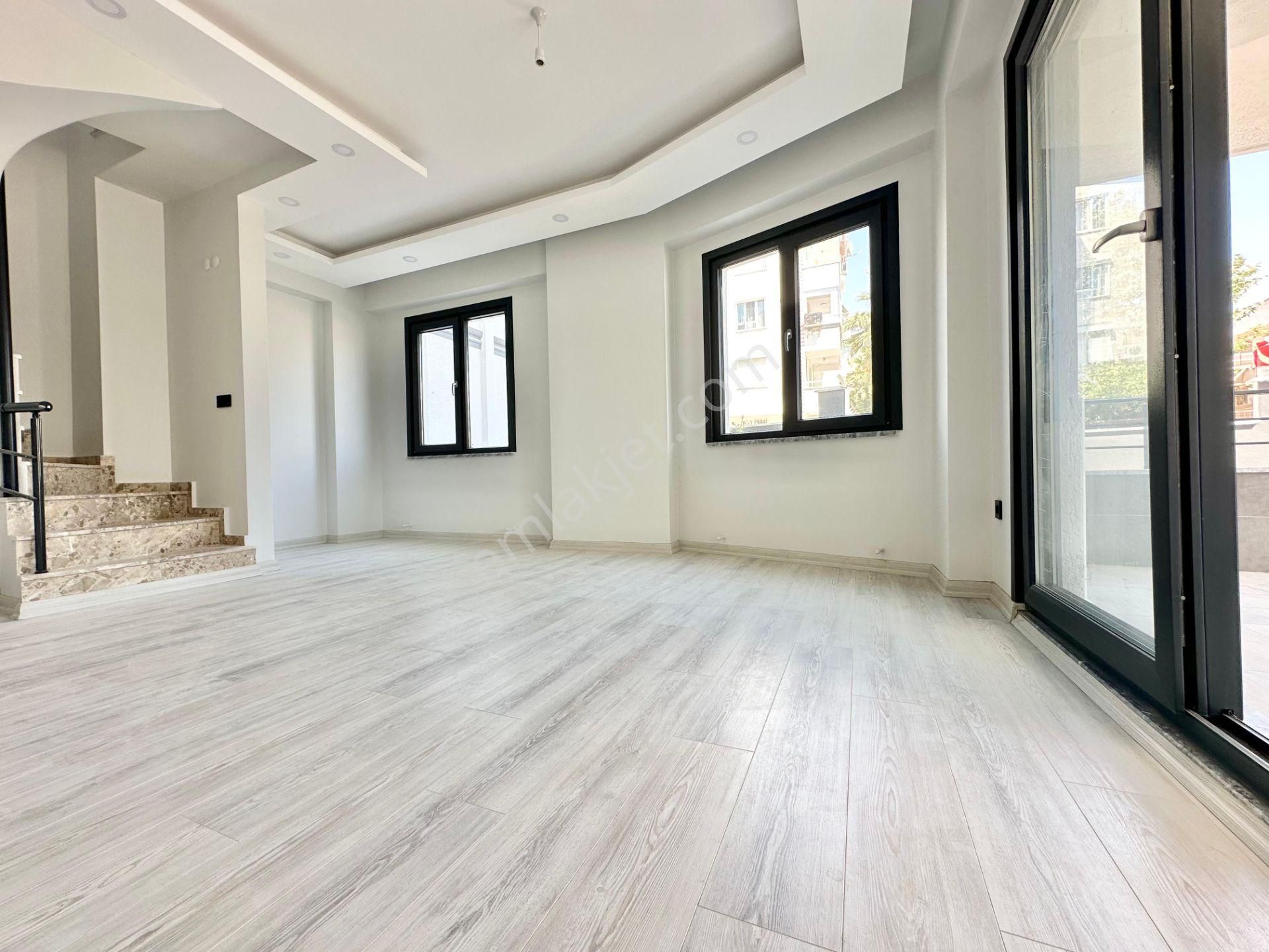 ✨akçay Ay Emlaktan✨altınoluk'ta Denize 100 Mt Kazdağları Eteklerinde Satılık 3+1 Lüks Dubleks Daire - Görsel 32