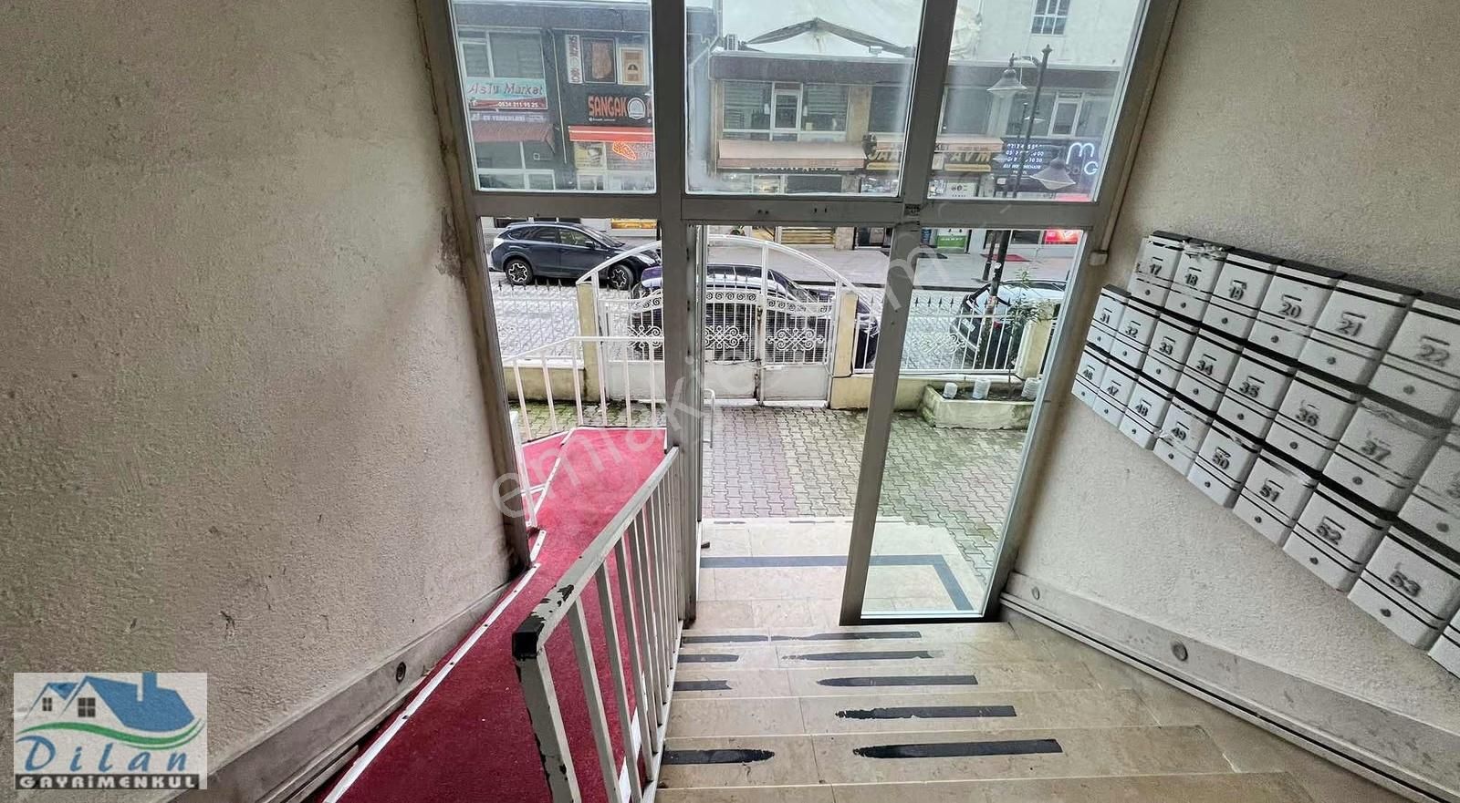 Aile Sitesinde Metrobüse Yürüme Mesafesinde Büyük Tip 2+1 - Görsel 10