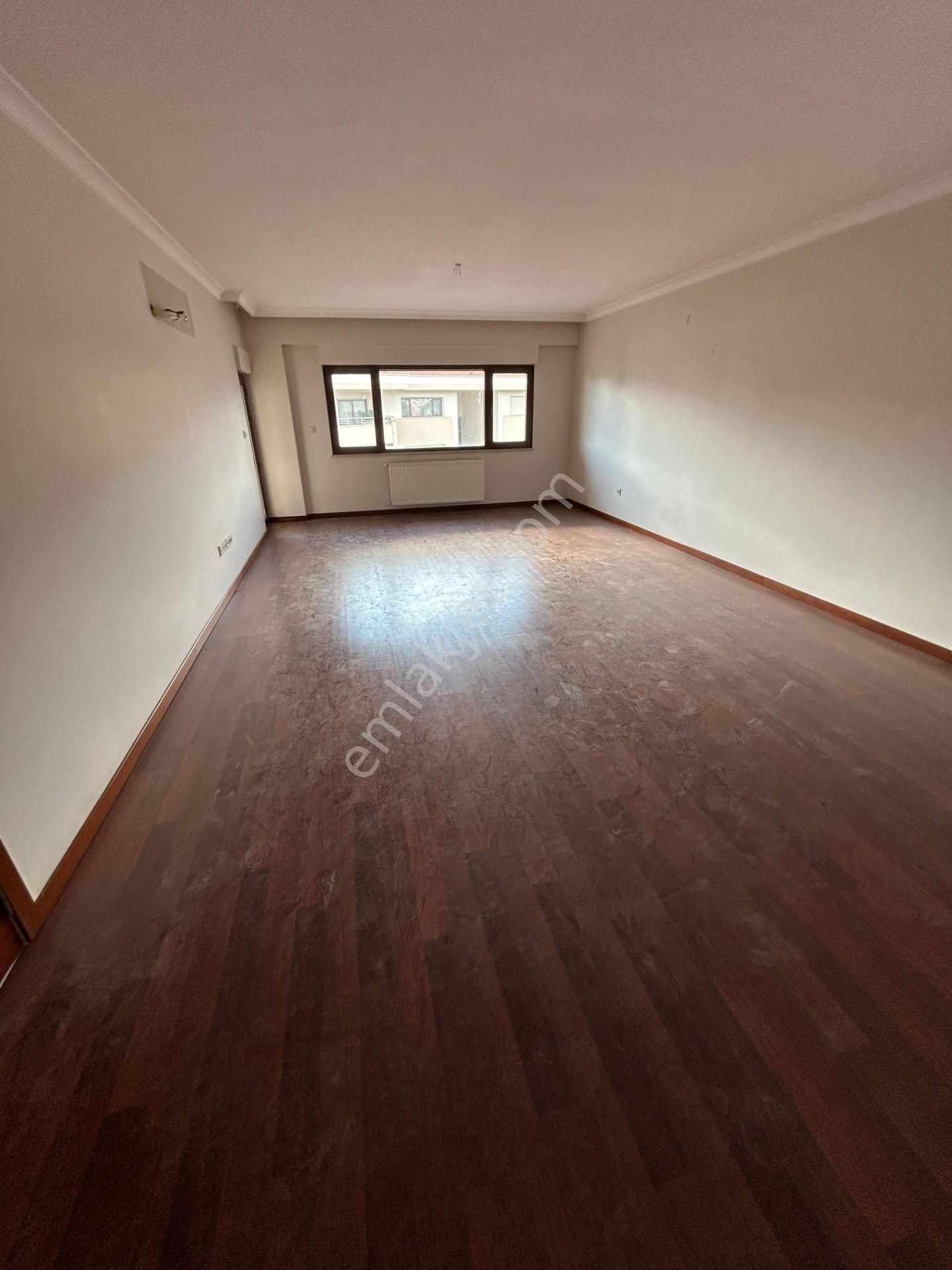 Gölkent Sitesinde Kaçırılmayacak 210m² 4+1 Kiralık Lüks Daire - Görsel 7