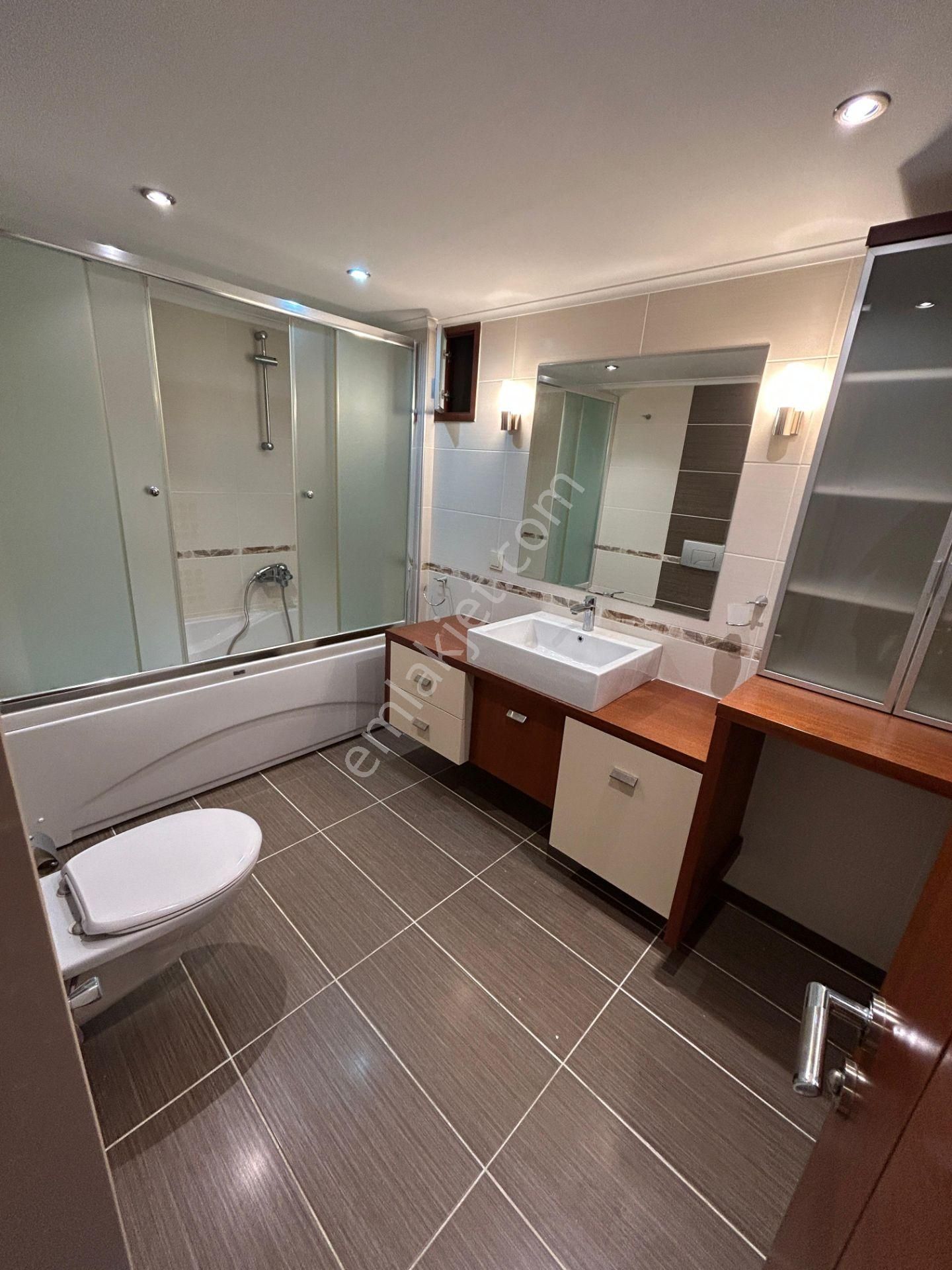 Gölkent Sitesinde Kaçırılmayacak 210m² 4+1 Kiralık Lüks Daire - Görsel 11