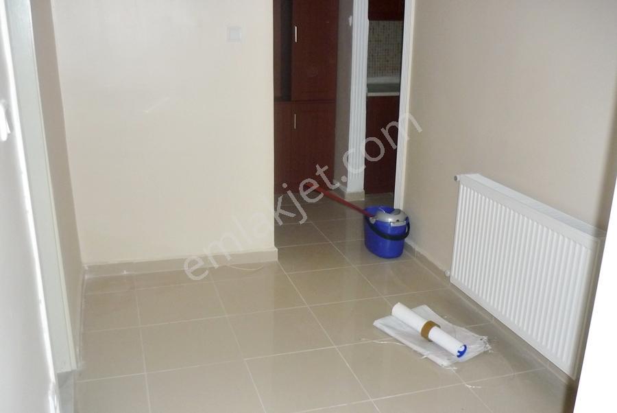 Bakırköy Meydana Yakın 2+1 85m2 2.kat Kombili - Görsel 12