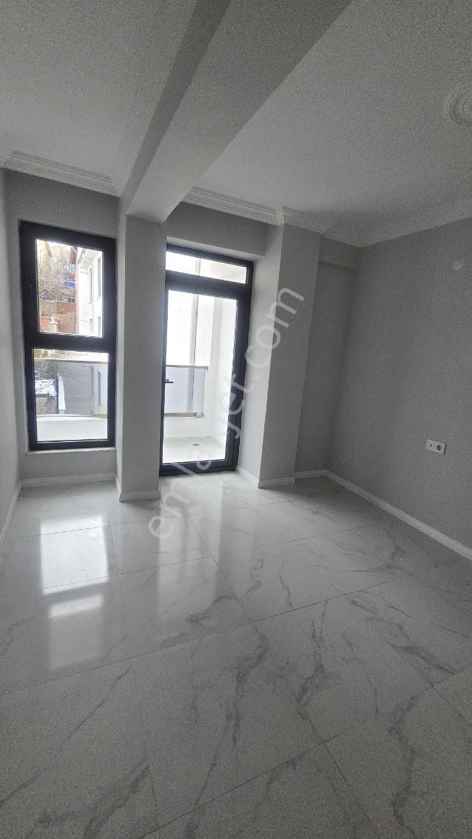Asansörlü 1+1 Kiralık Daire - Görsel 14