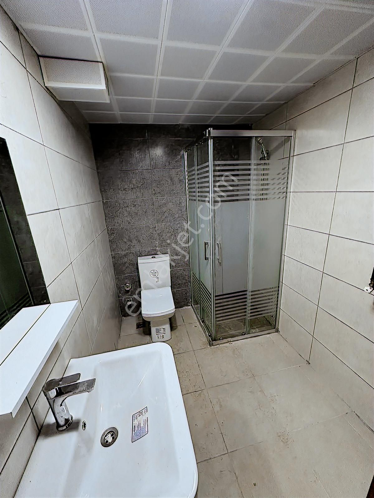 Şeref Emlak Toki 7/a 1. Etap 7.kat Balkonlu 1+1 Vialand Cephe - Görsel 13