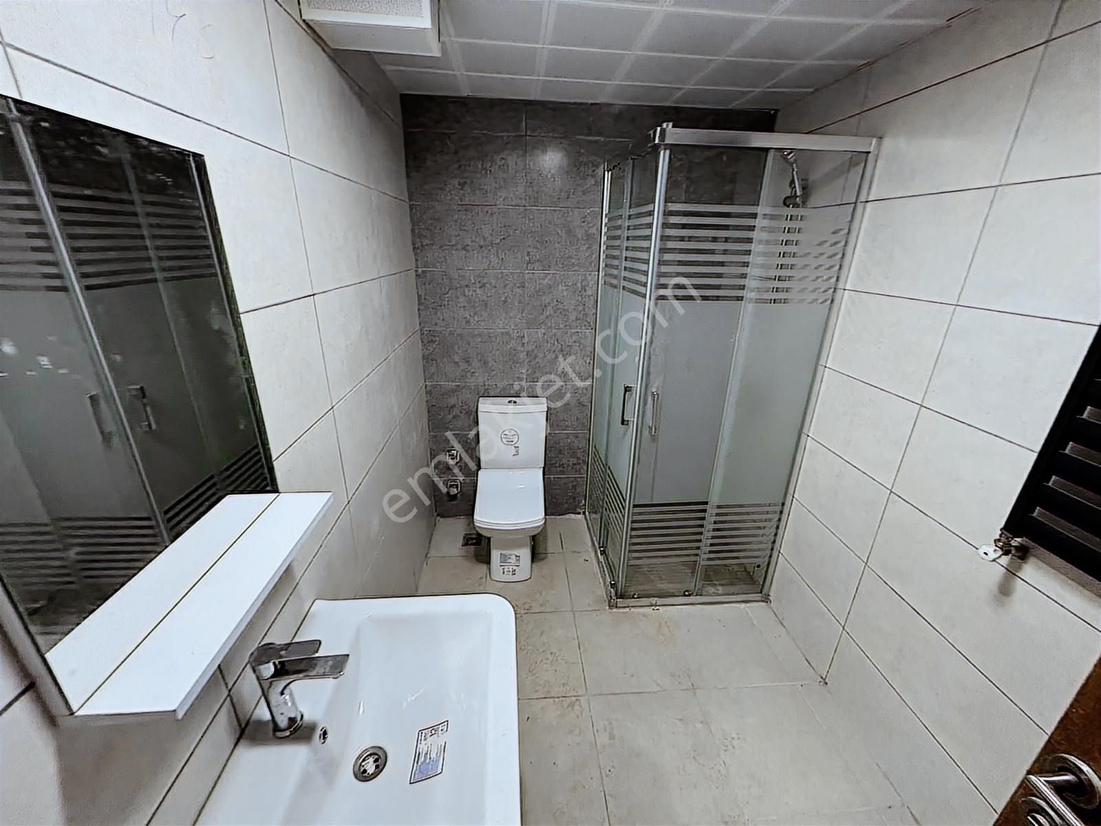 Şeref Emlak Toki 7/a 1. Etap 7.kat Balkonlu 1+1 Vialand Cephe - Görsel 15