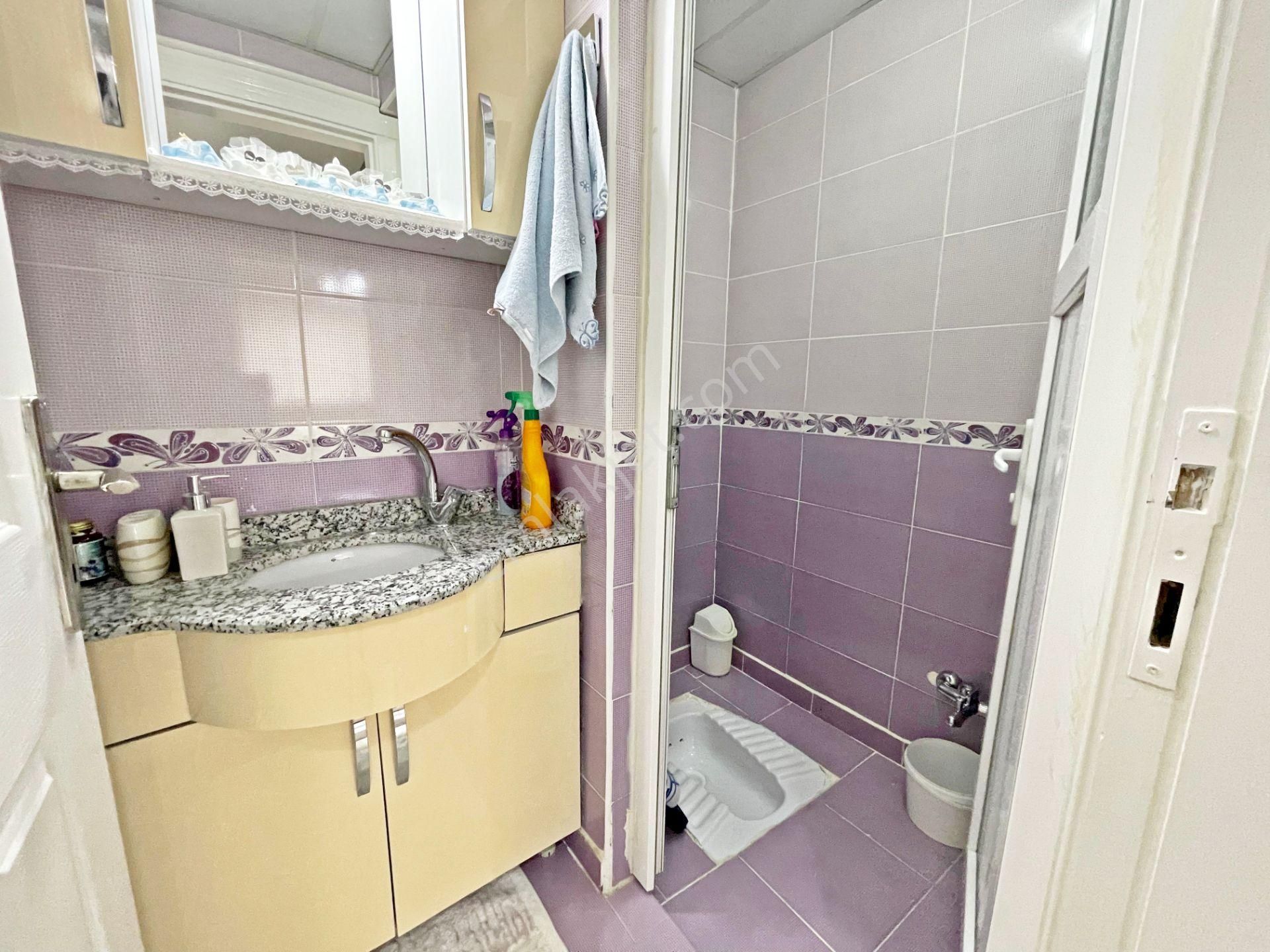 Merveşehir Çiçek Plaza Çevresi Önü Açık Az Katlı Çift Balkonlu 3+1 Daire - Görsel 18