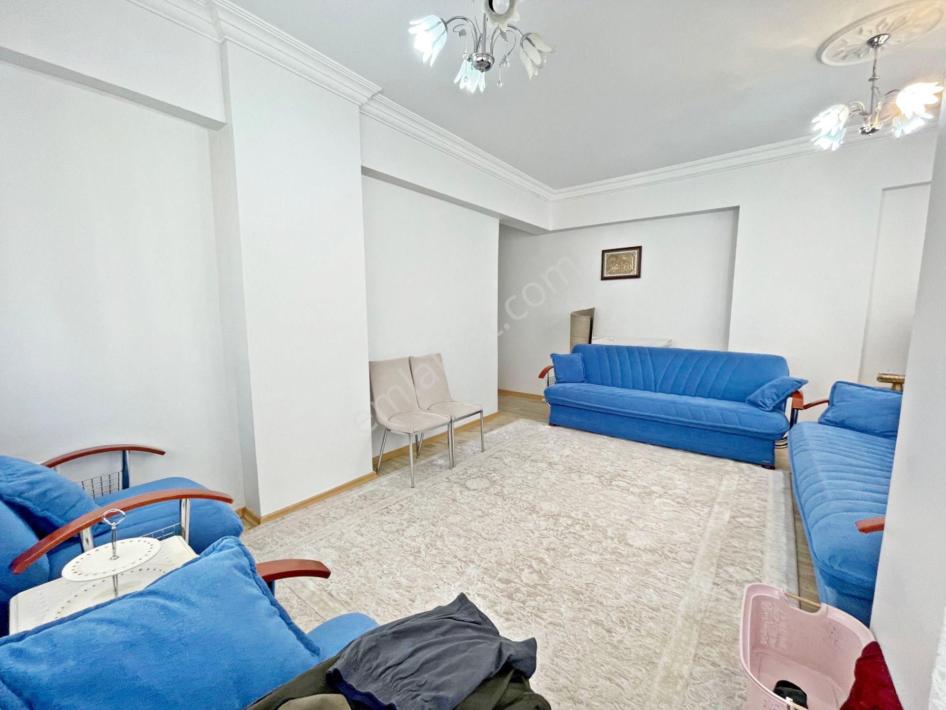 Merveşehir Çiçek Plaza Çevresi Önü Açık Az Katlı Çift Balkonlu 3+1 Daire - Görsel 6