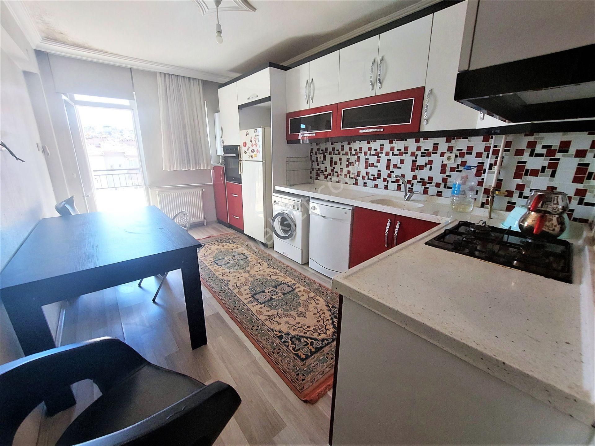 El/ya Dinkçiler Mah Nef Manzaralı Geniş Ayrı Mutfaklı Eşyalı 3+1 - Görsel 19