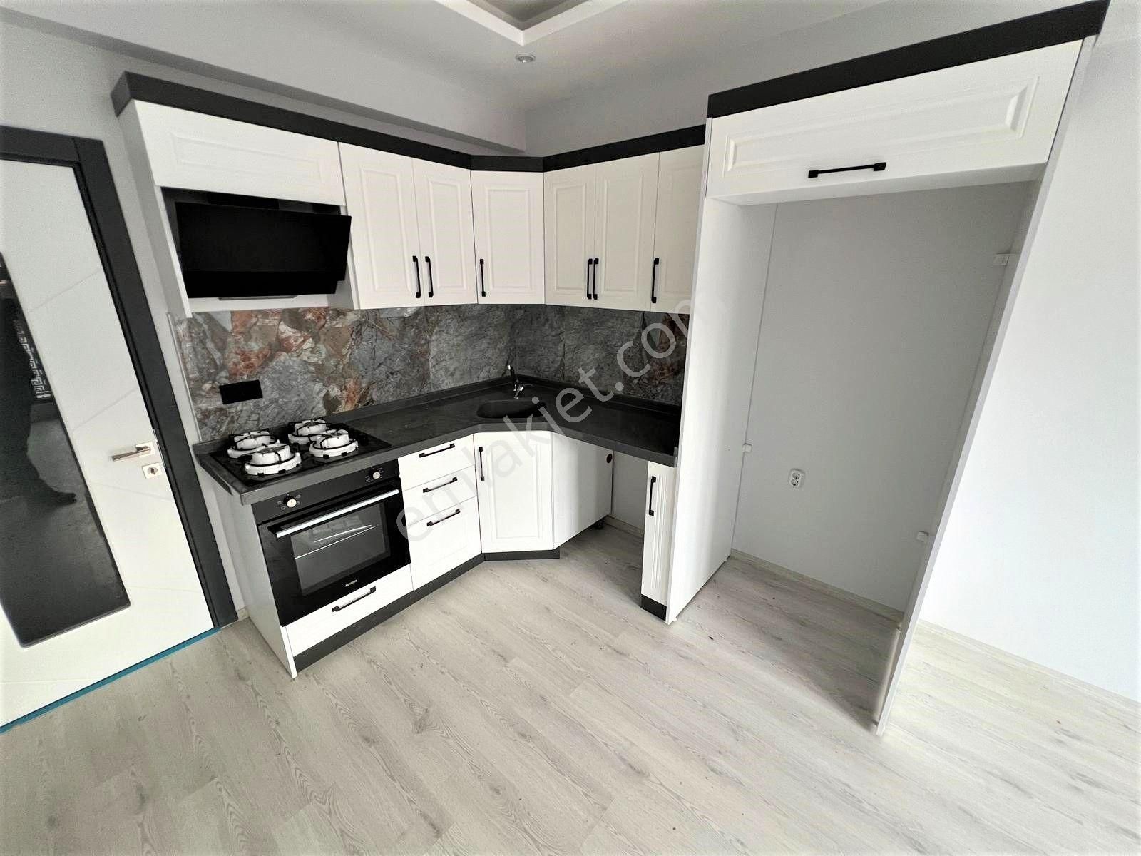 Alfa'dan Zeytinli'de Kiralık Doğayla İç İçe Huzuru Arayanlara Şık Tasarımlı 2+1 Daire