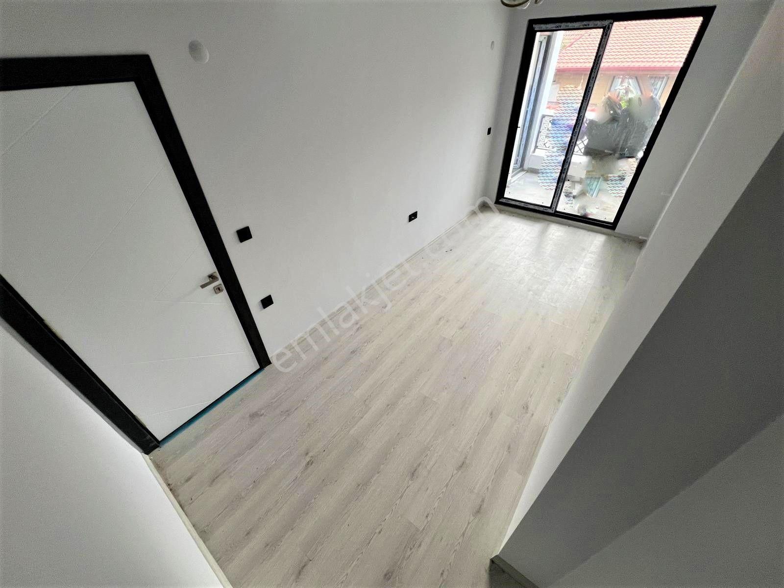 Alfa'dan Zeytinli'de Kiralık Doğayla İç İçe Huzuru Arayanlara Şık Tasarımlı 2+1 Daire - Görsel 22