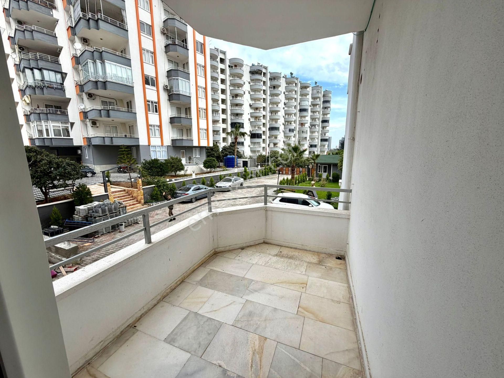 Tece'de Merkezi Konumda Site İçi Havuzlu Denize Sıfır 3+1 Daire - Görsel 25