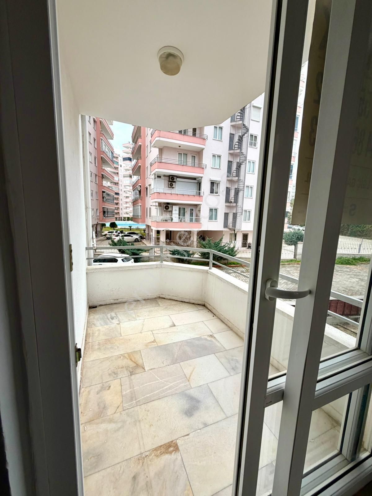 Tece'de Merkezi Konumda Site İçi Havuzlu Denize Sıfır 3+1 Daire - Görsel 24