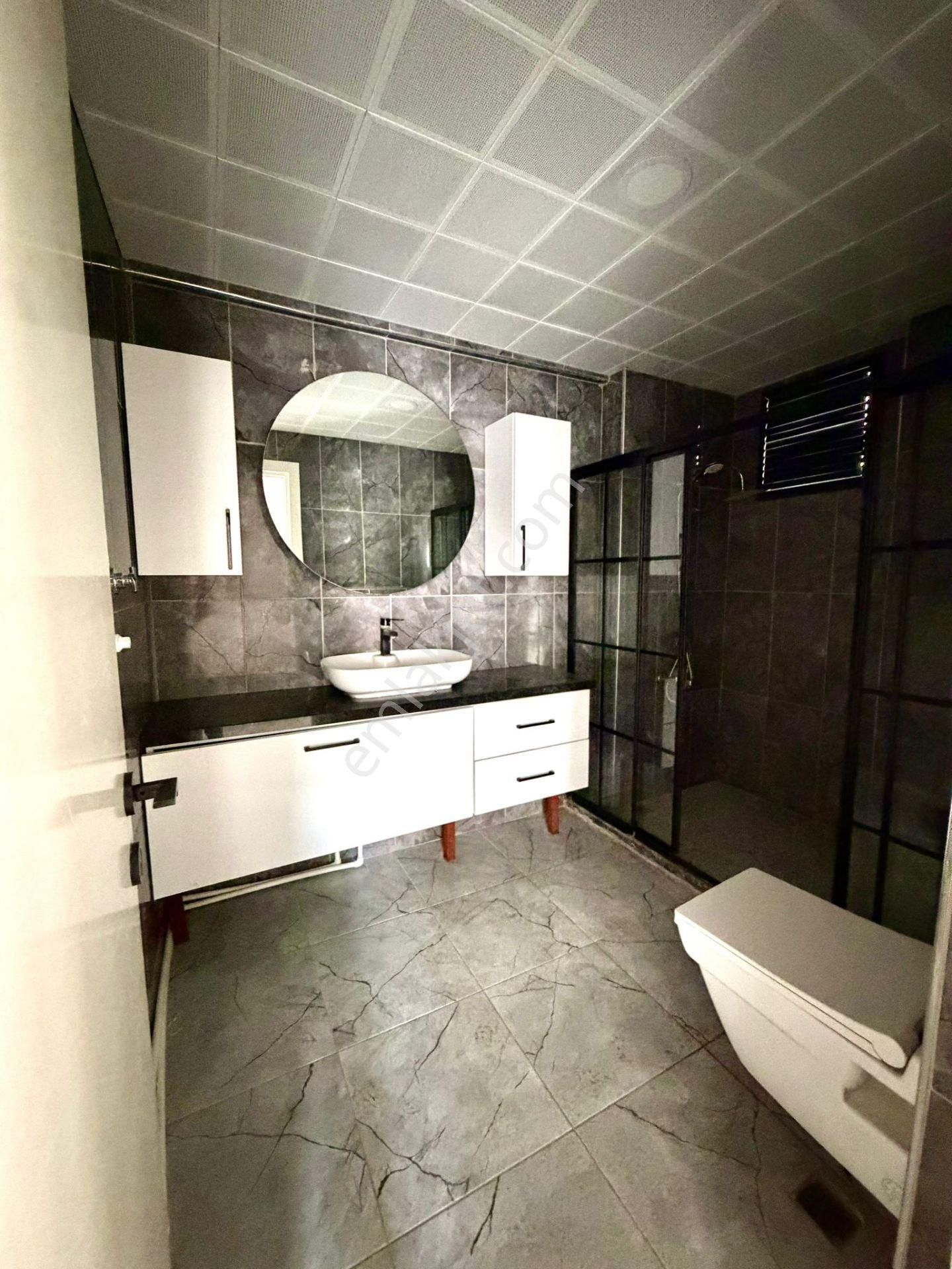 Tece'de Merkezi Konumda Site İçi Havuzlu Denize Sıfır 3+1 Daire - Görsel 21