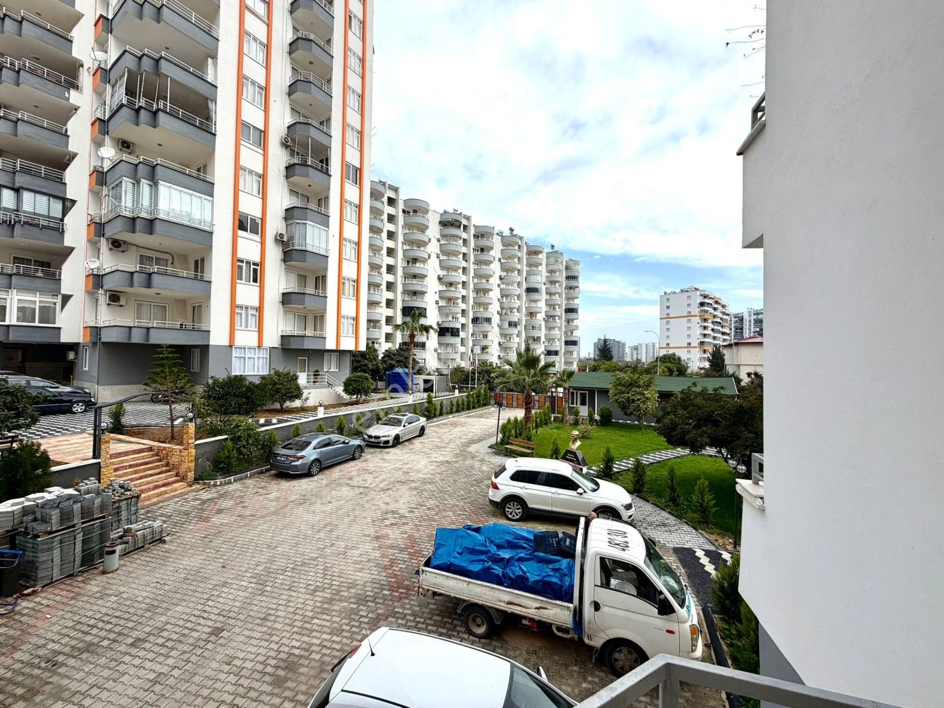 Tece'de Merkezi Konumda Site İçi Havuzlu Denize Sıfır 3+1 Daire - Görsel 27