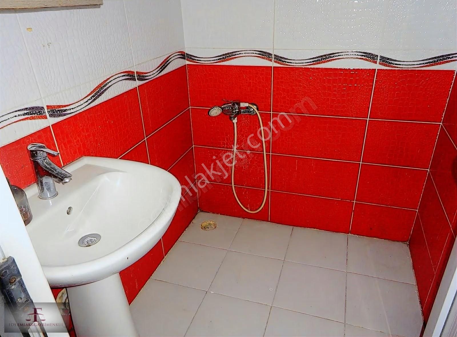 Bahçelievler Yenibosna Zafer Mah.kiralık 2+1 Daire - Görsel 15