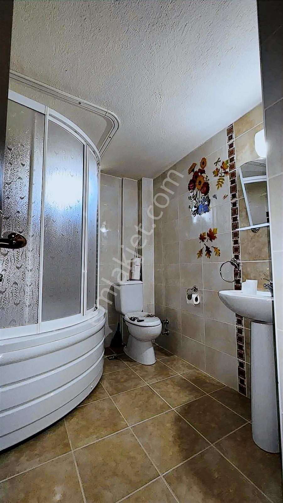 Denizli Bağbaşında Satılık Müstakil B+3 Bina - Görsel 35
