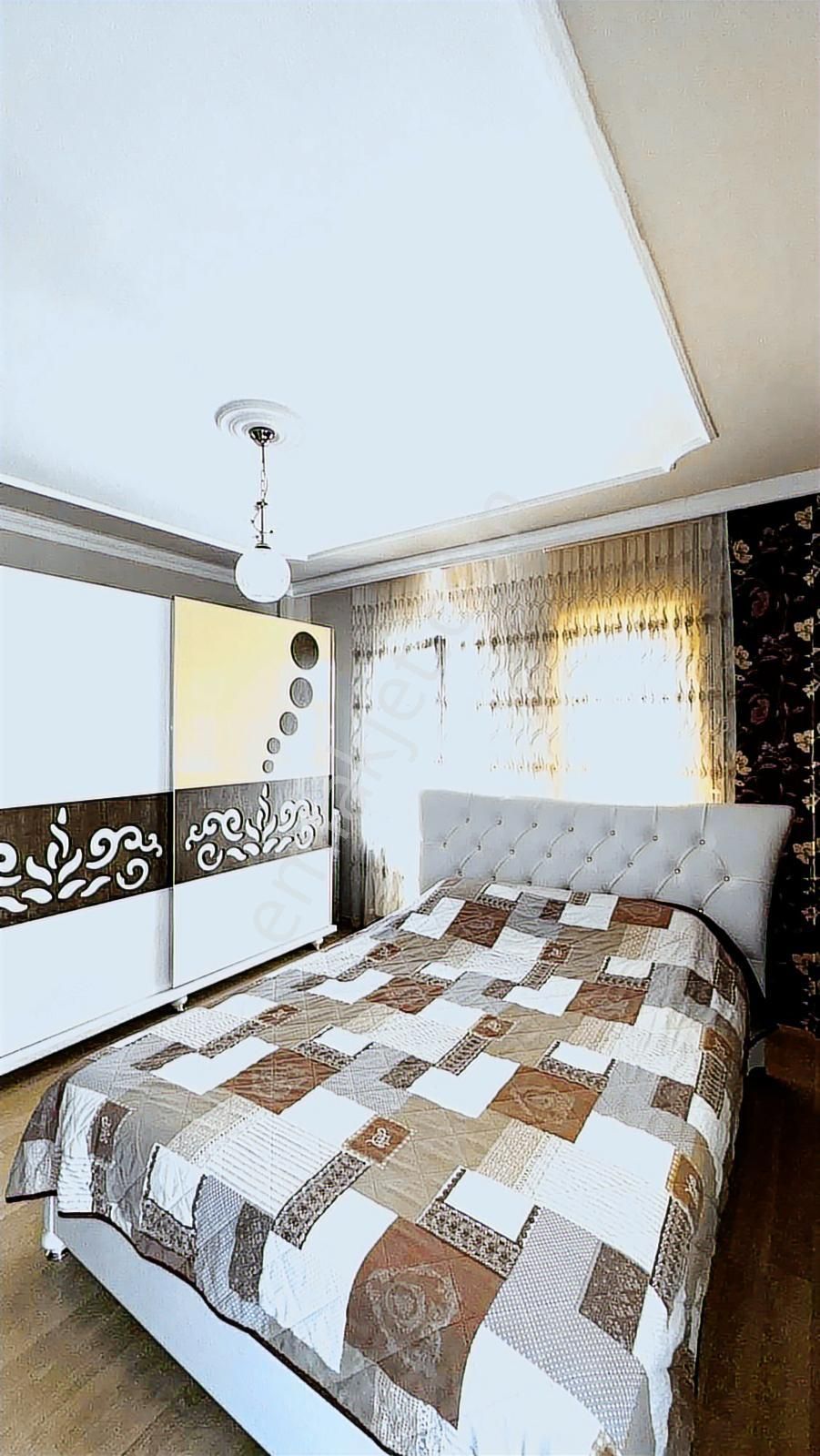 Denizli Bağbaşında Satılık Müstakil B+3 Bina - Görsel 19