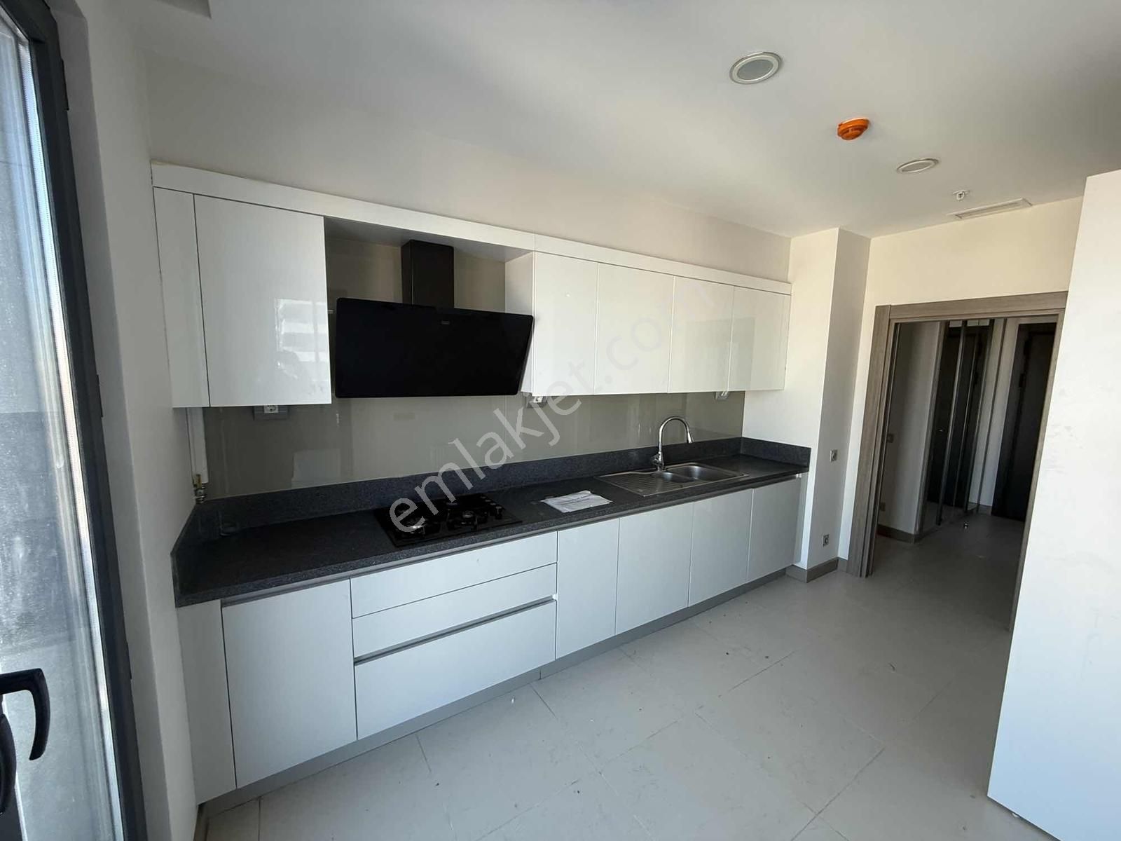 Başkent Emlak Konutları Kiralık 3.5+1 Cam Balkonlu Manzaralı - Görsel 25