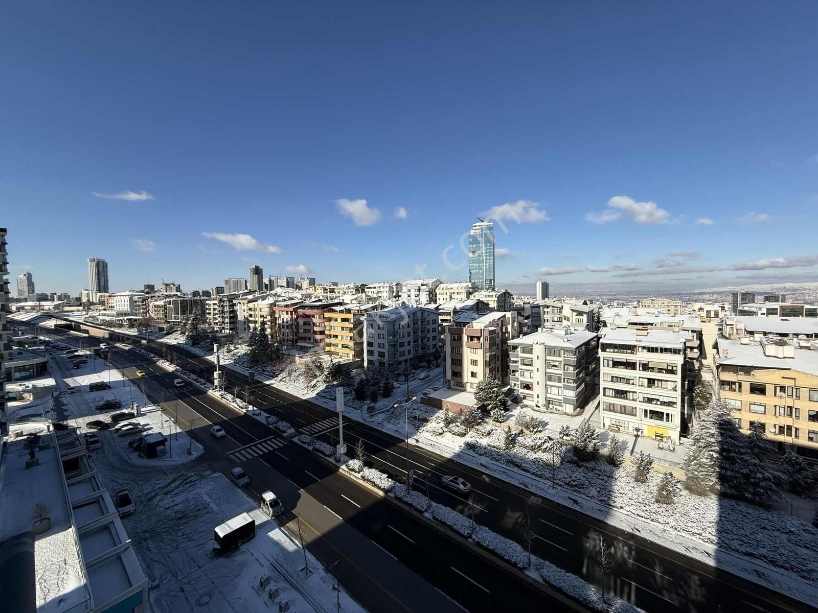 Başkent Emlak Konutları Kiralık 3.5+1 Cam Balkonlu Manzaralı - Görsel 3