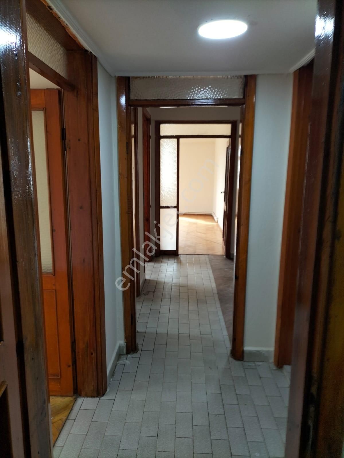 Adapazarı Karaosman Mahallesinde 3+1 Kiralık Daire - Görsel 16
