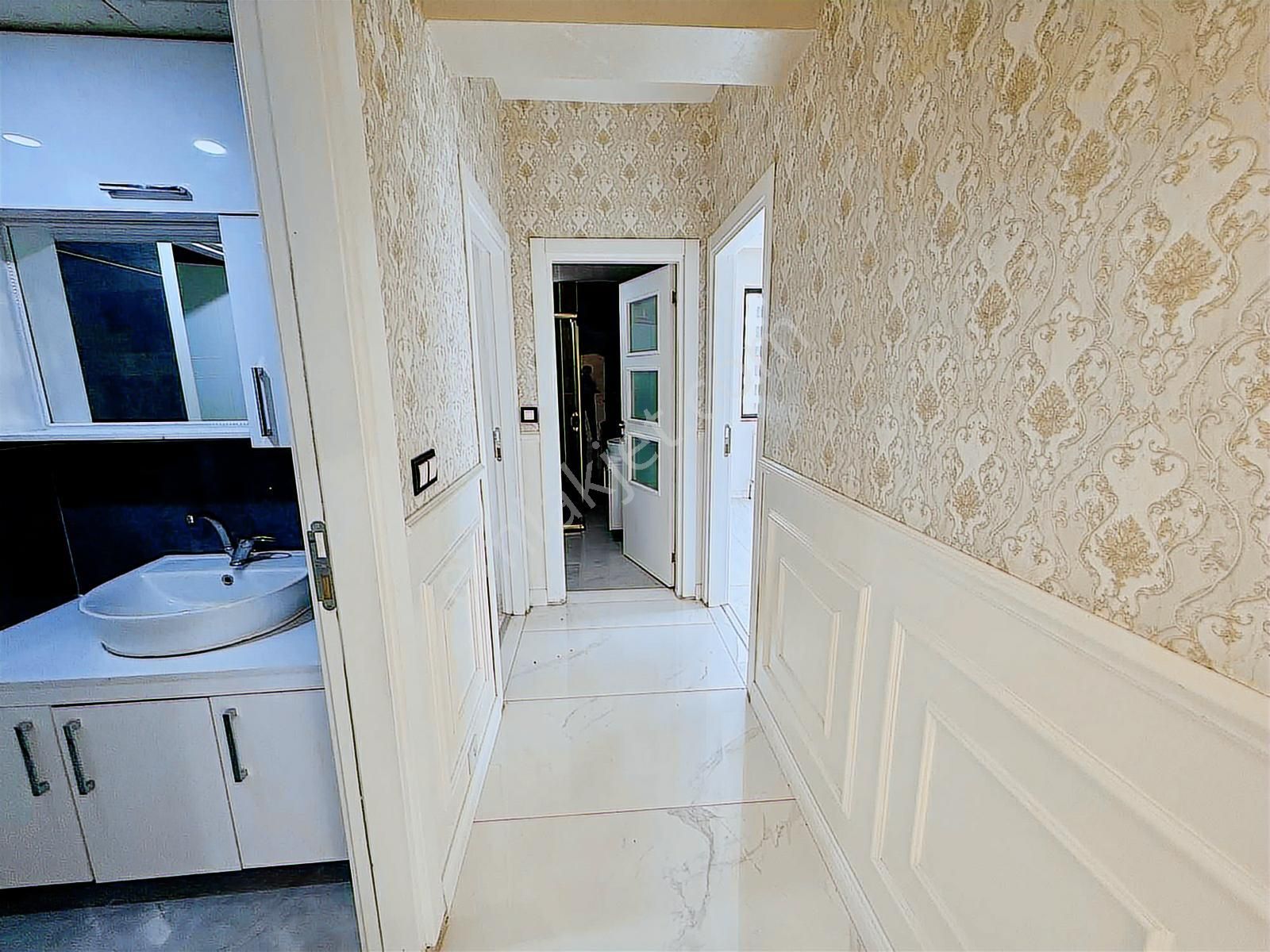 Acil Satılık Kısa Süreliğine Zümrüt Mah. - Görsel 4