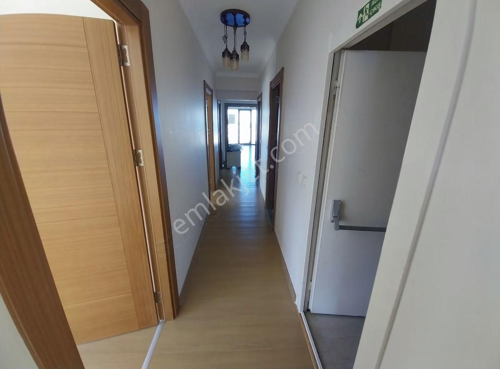 Mimozapark Sitesi'nde Satılık Deniz Manzaralı 3+1 Ferah Daire - Görsel 12