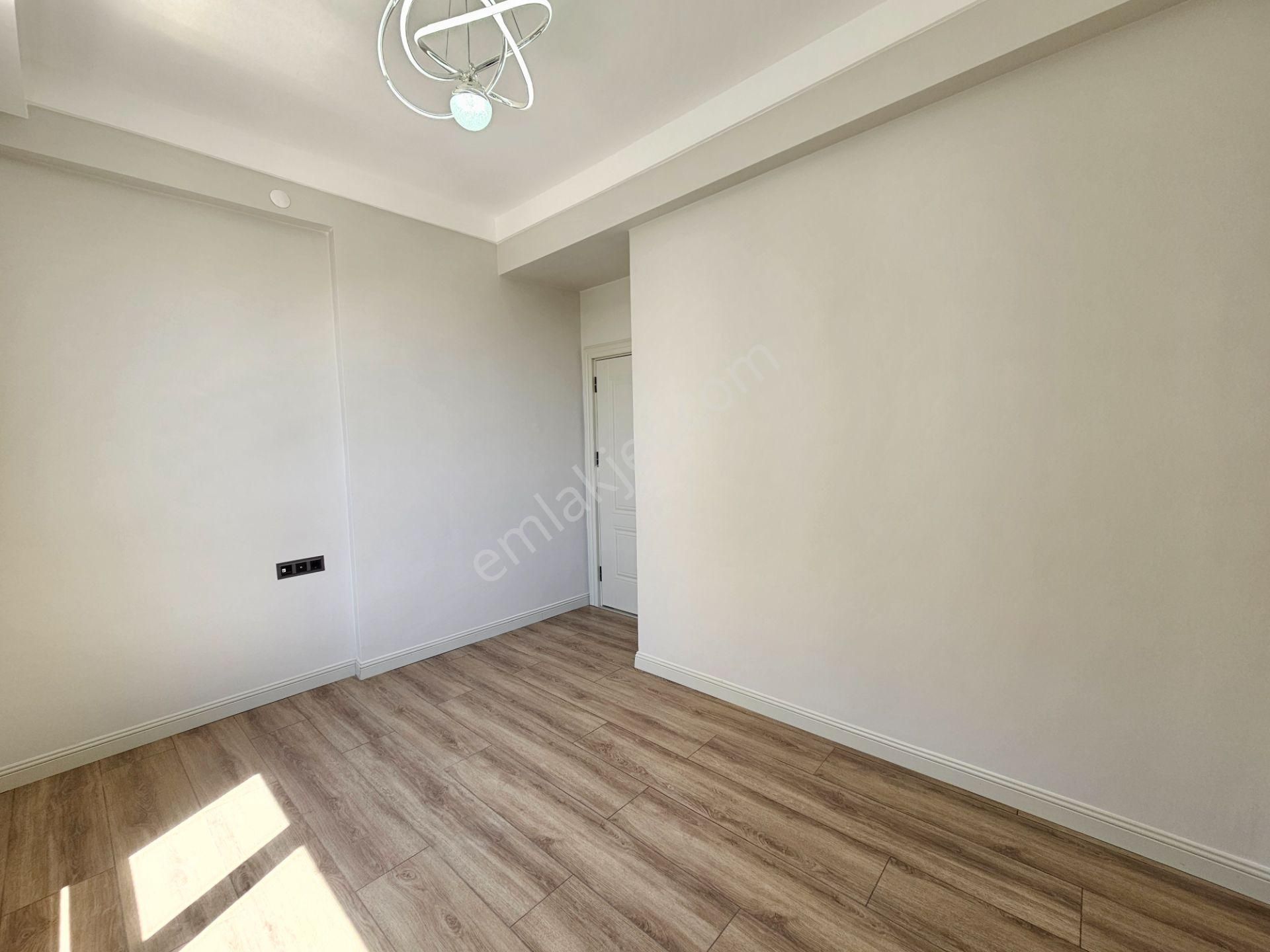 İşyapardan Şafak Caddesine Yakın Site İçi Ve Tramvaya Yürüme Mesafesinde 4+1 Lüks Daireler 🔥 - Görsel 36