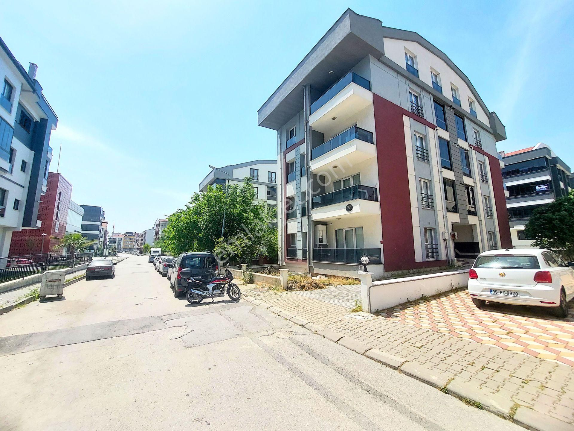 El/ya'dan Bahçelievler Mah. Kapalı Otopark Yüksek Giriş 2+1 - Görsel 4