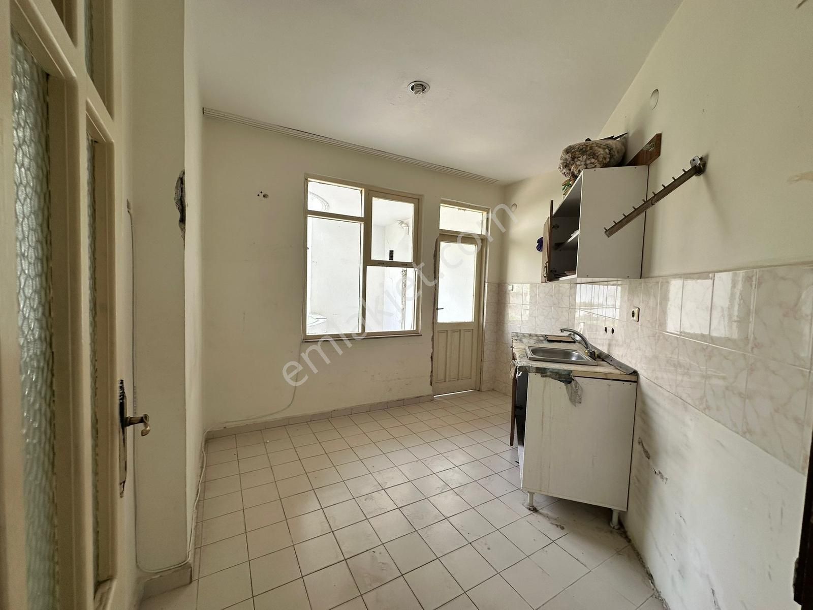 Alanya Merkezde Kiralık 70m2 Kiralık Dükkan - Görsel 6