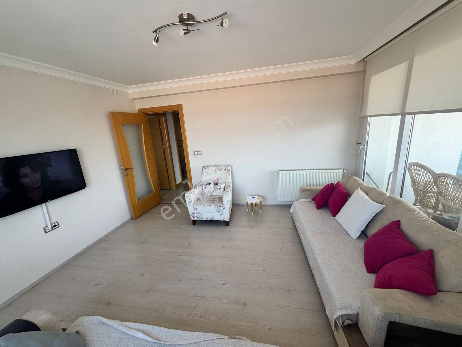 Kaçmazer'den Gölet Ve Sağlık Meslek Lisesi Yakını 3+1 Kiralık Da - Görsel 17