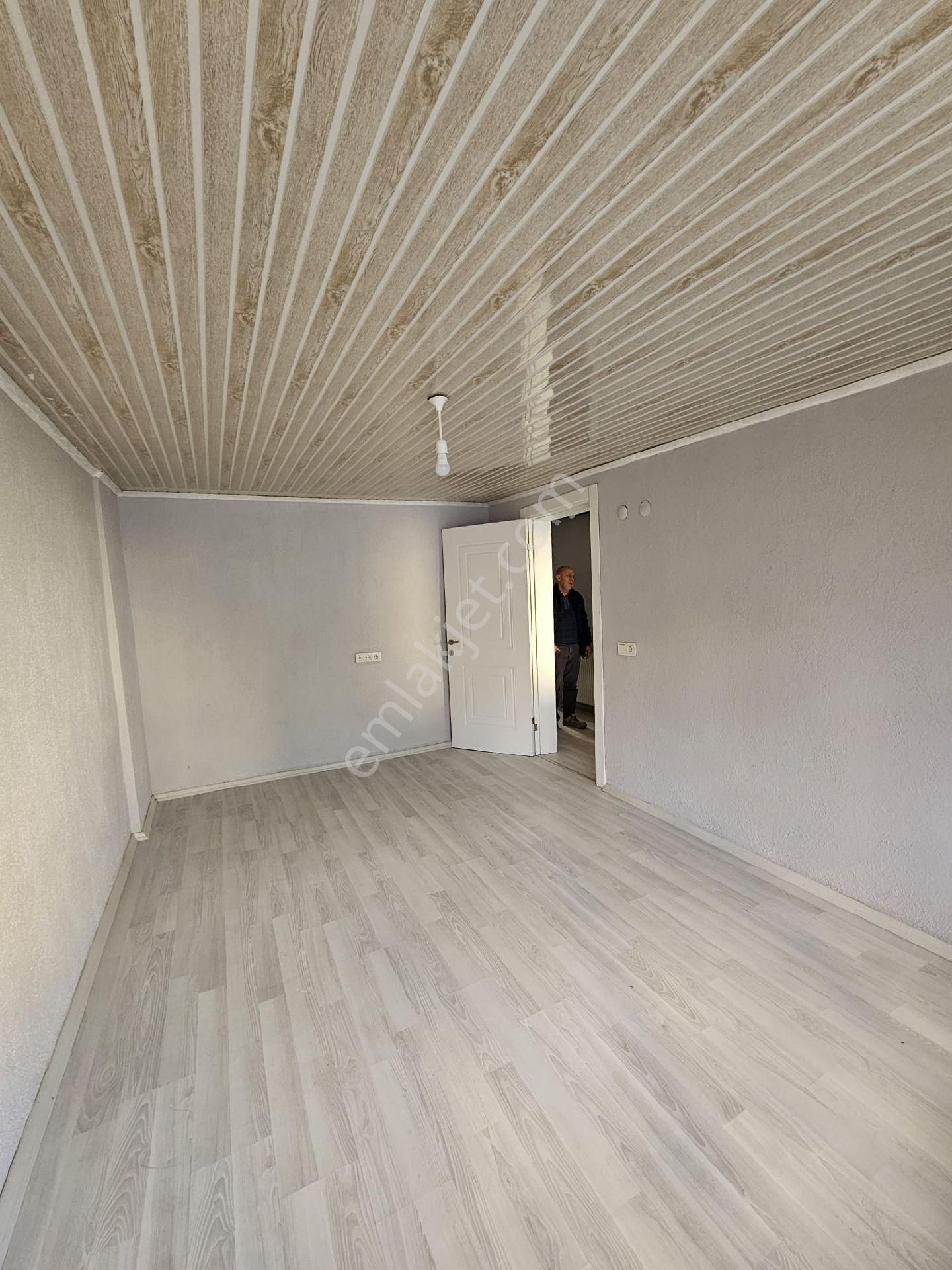 Kün Emlakdan Doğalgazlı,2+1,teraslı ,açık Mutfak - Görsel 4