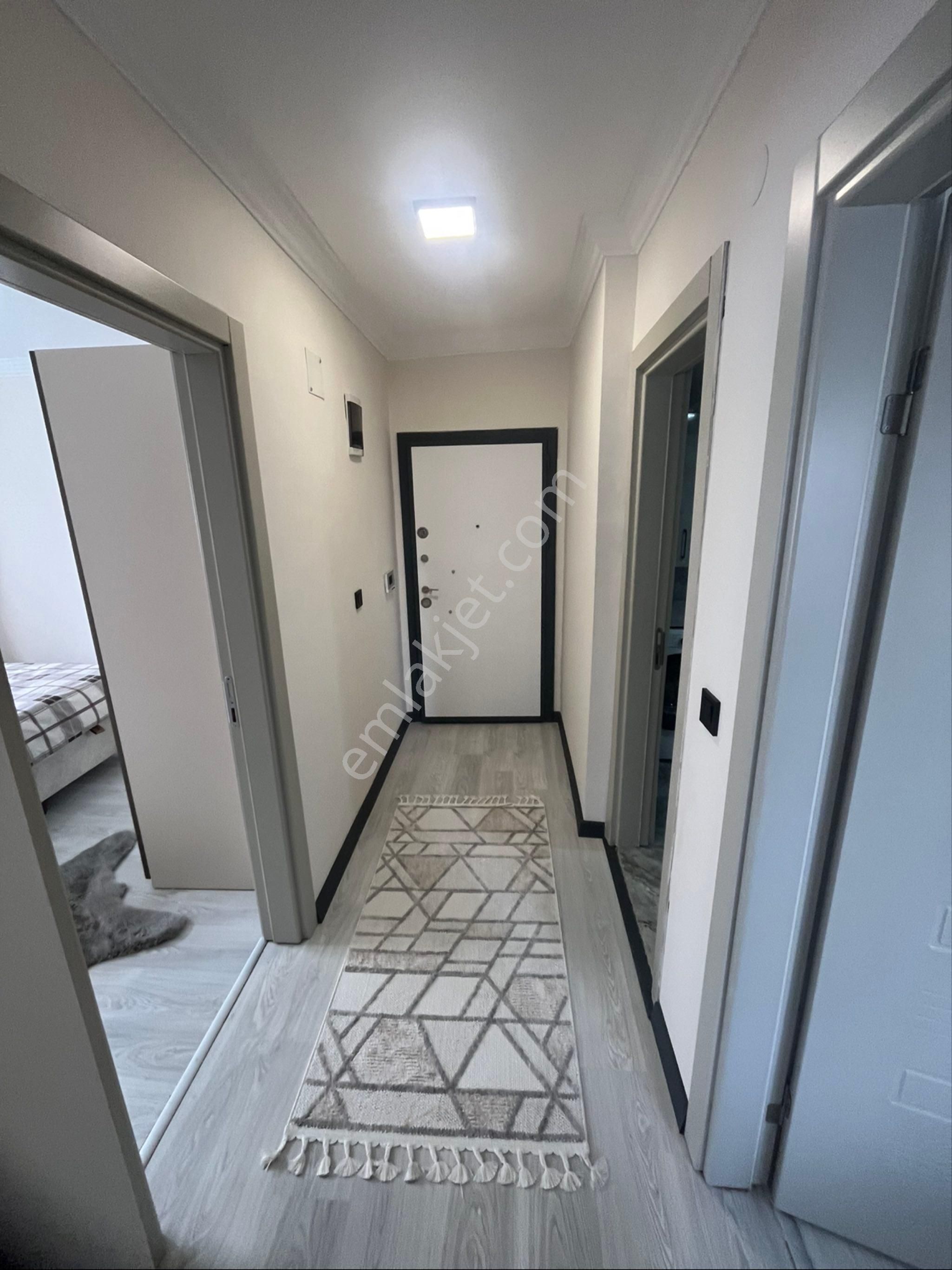 Davutlar Merkez’de Full Eşyalı 2+ 1 Daire - Görsel 13