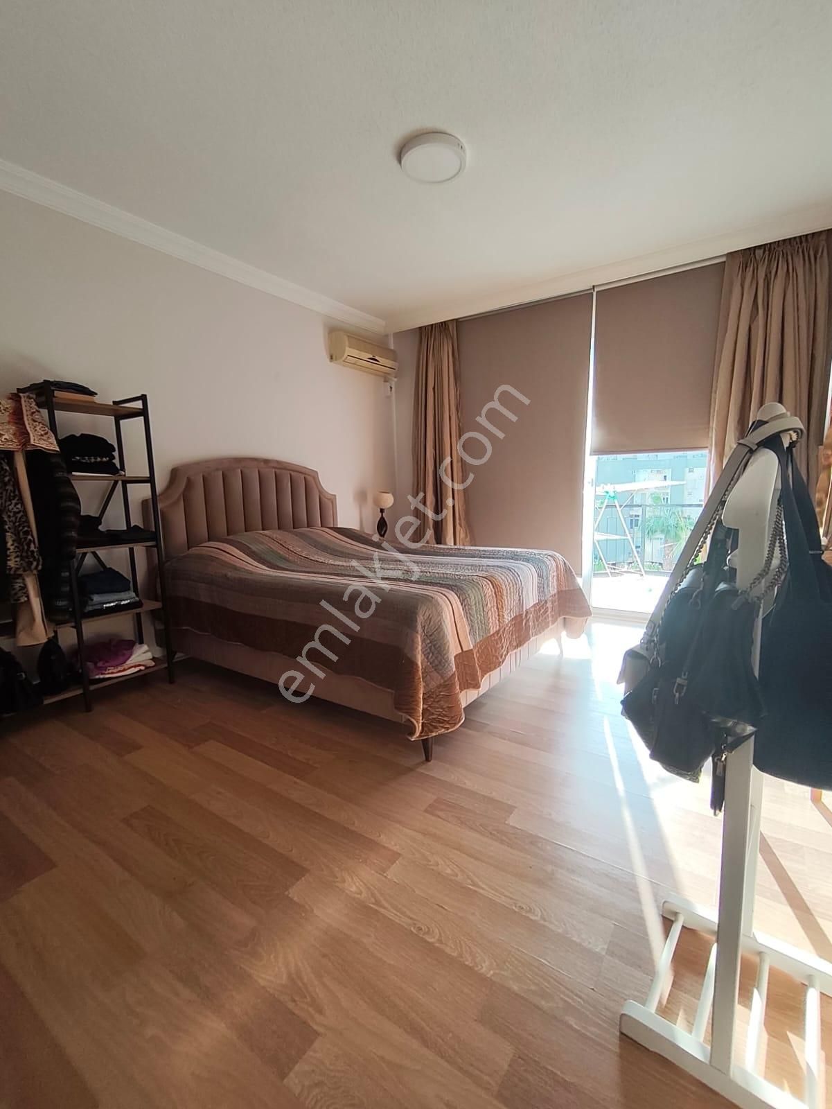 **3+1**şehrin Göbeğinde Deniz Ve Kumsalın Birleştiği Konum - Görsel 12