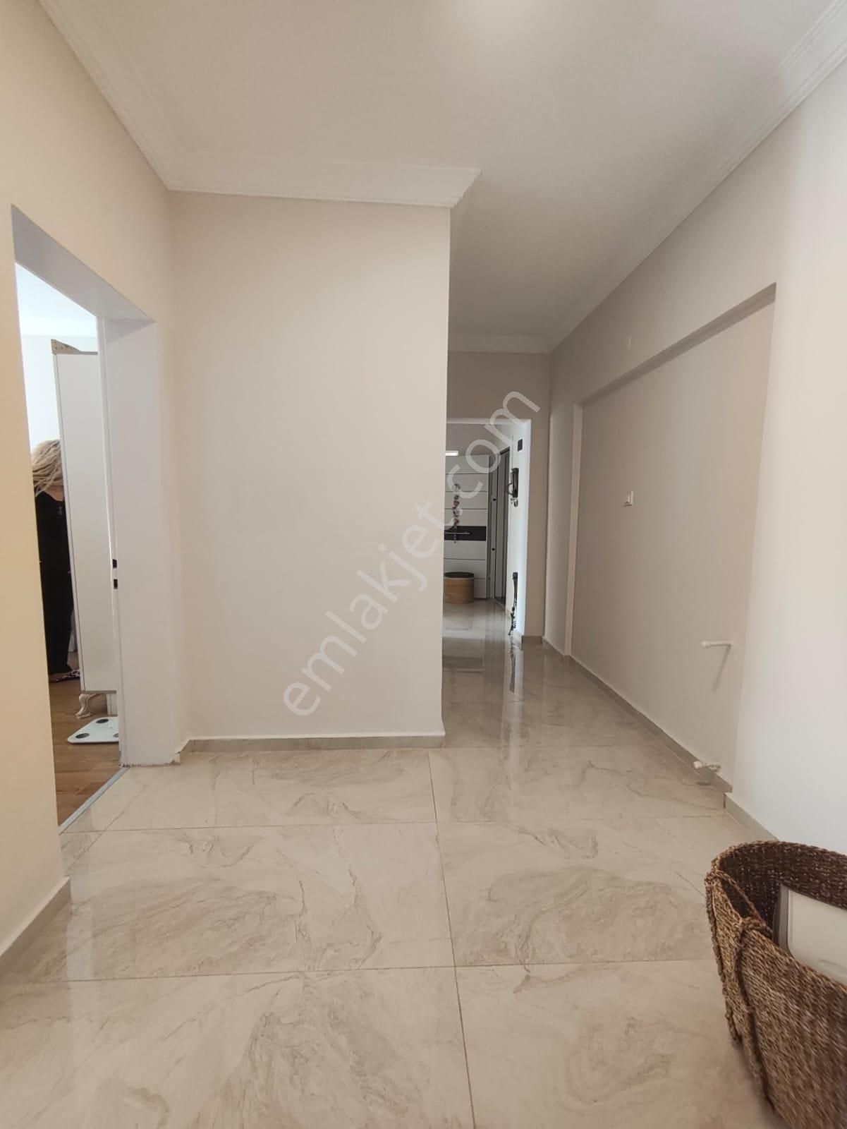 **3+1**şehrin Göbeğinde Deniz Ve Kumsalın Birleştiği Konum - Görsel 9