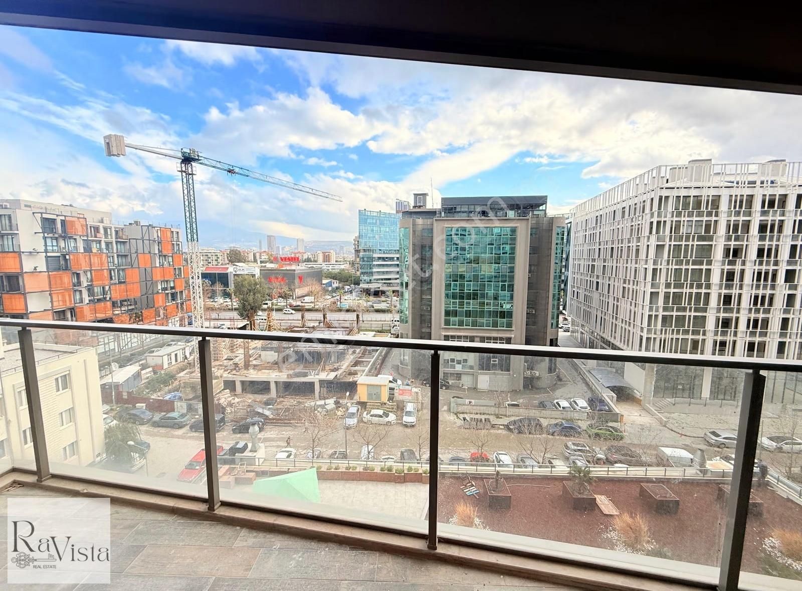 Bayraklı Ontanda Yüksek Standartlı Kiralık 1+1 Daire - Görsel 5