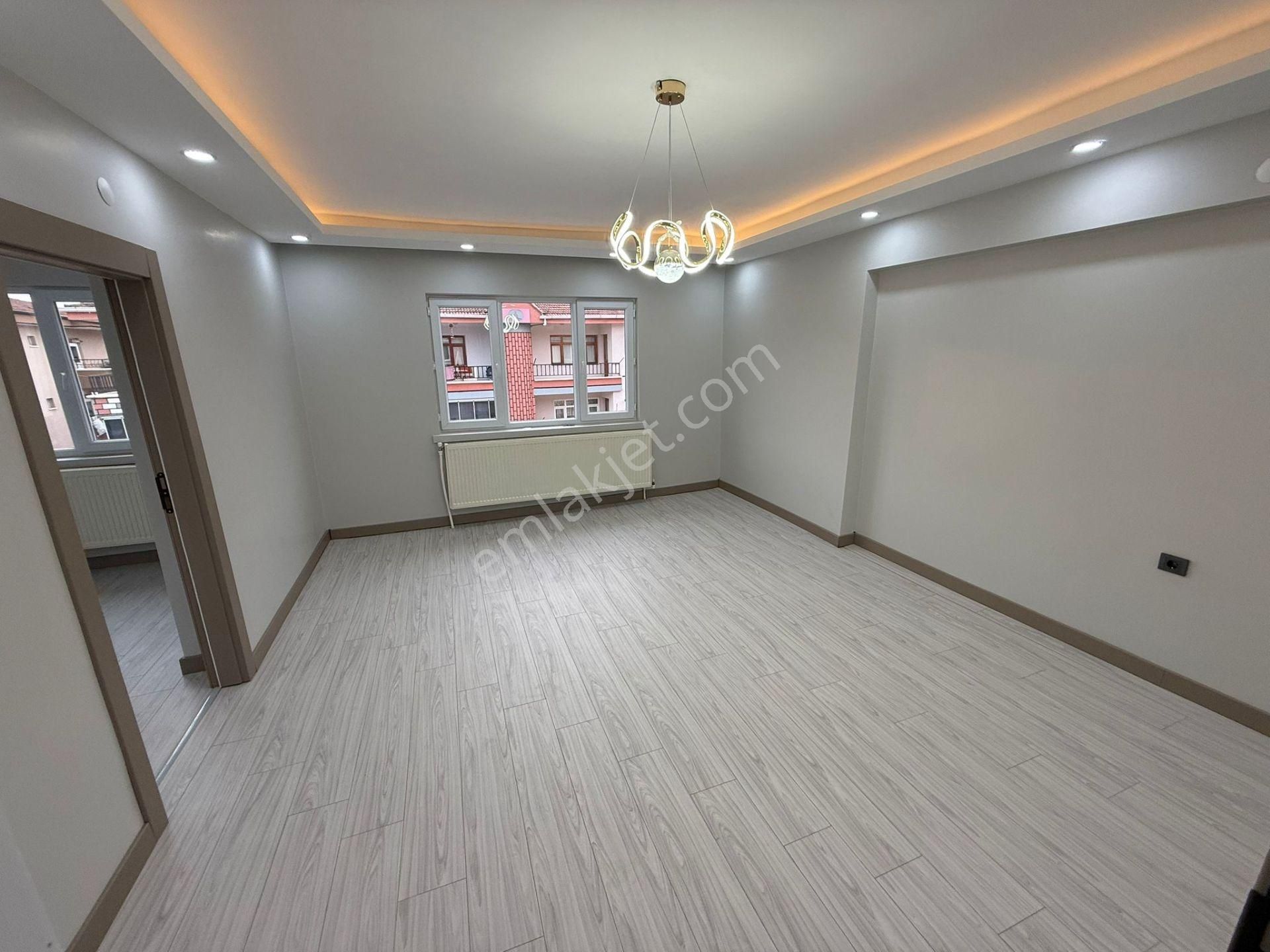 Akşemsettin Mah'de 3+1 Katta Güney Cephe Full Yapılı Daire - Görsel 15