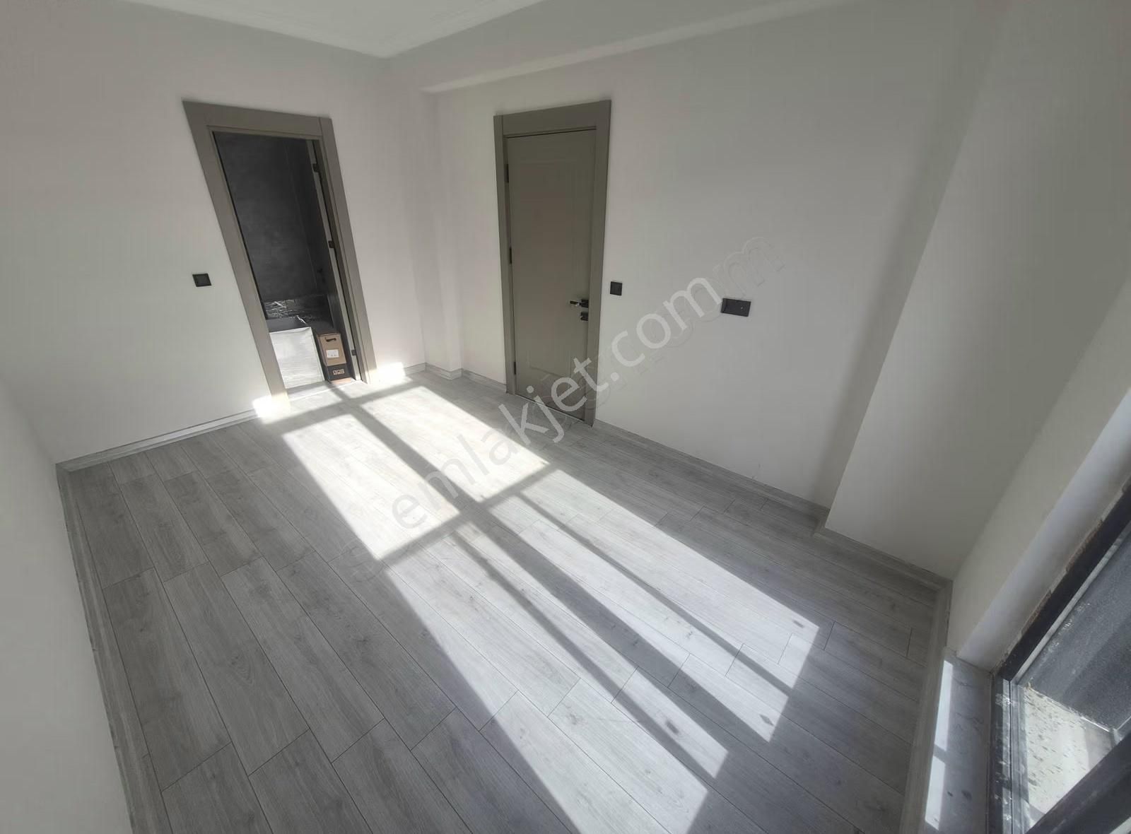 Yüksek Kredi İskanlı Ebeveyn Banyolu 2+1 Sıfır Satılık Daire - Görsel 3