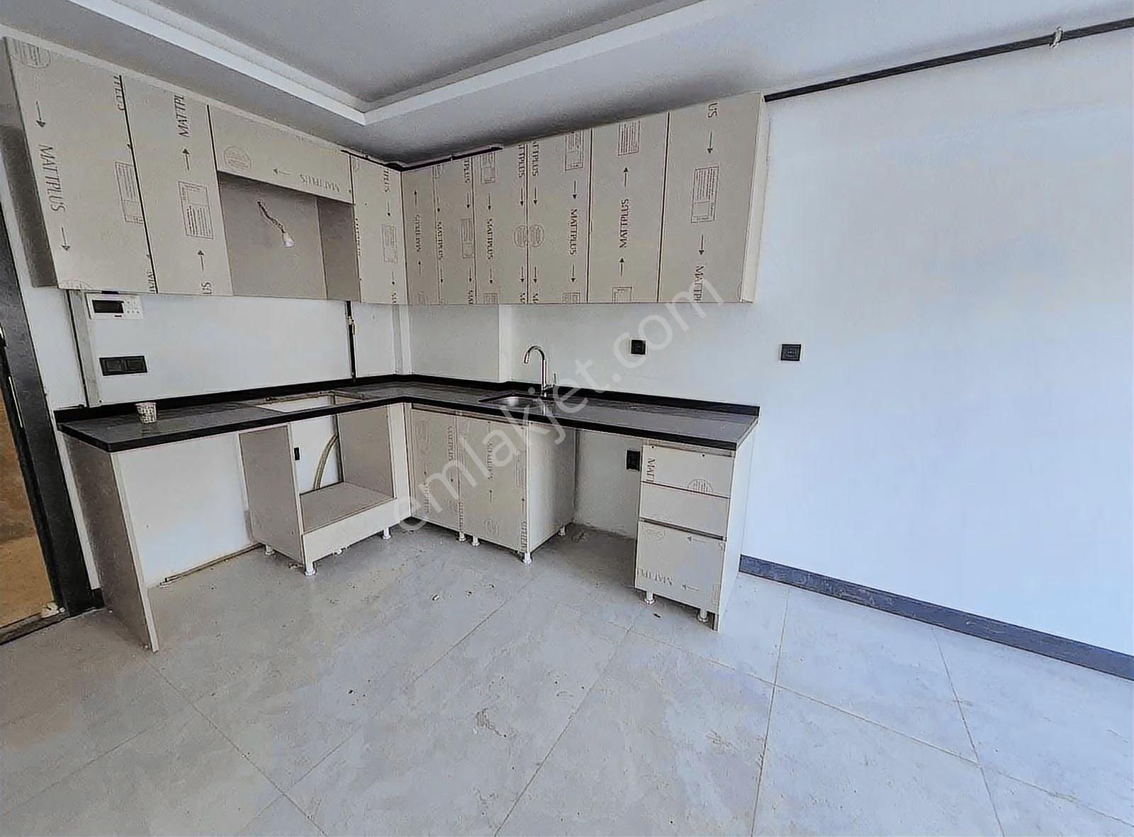 Cemal Gürsel Cad Üzeri Satılık Lüks 1+1 Daire - Görsel 12