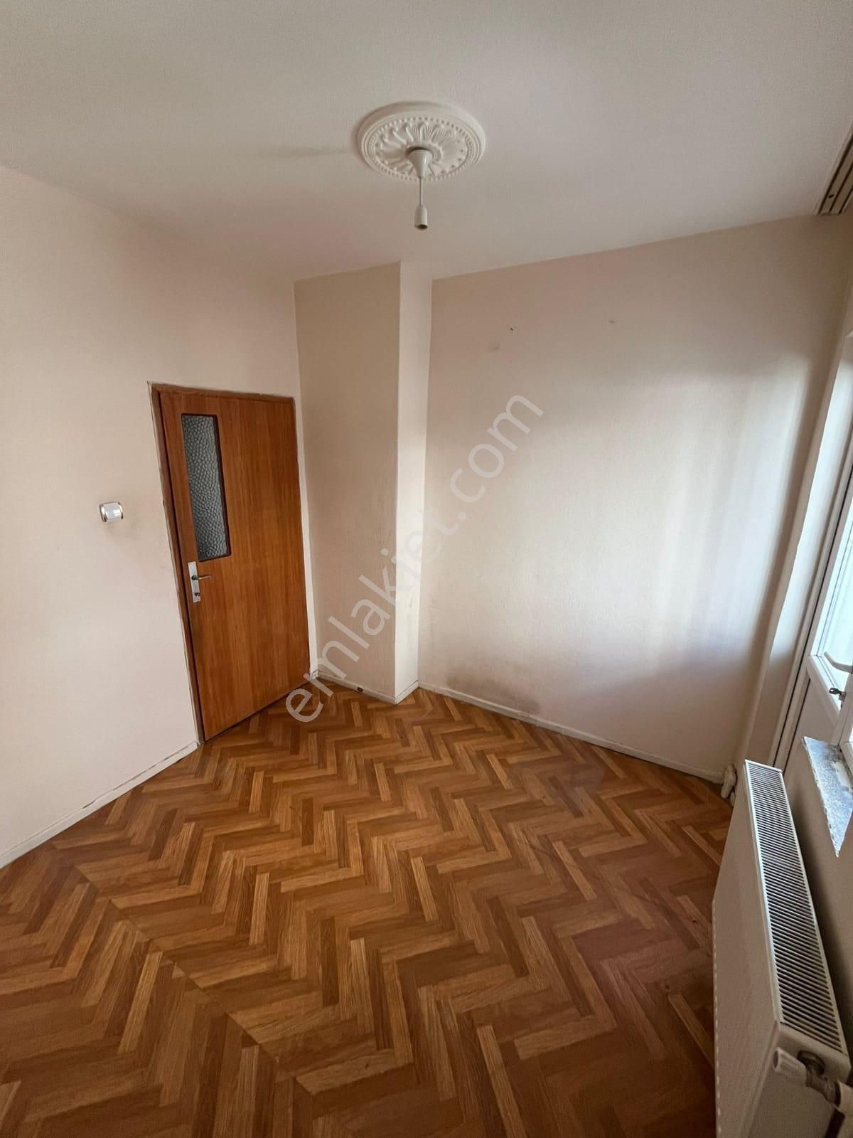 Sincan Malazgirtte Ara Kat Salon Bağımsız Çift Balkon 2+1 Satılık Daire - Görsel 12