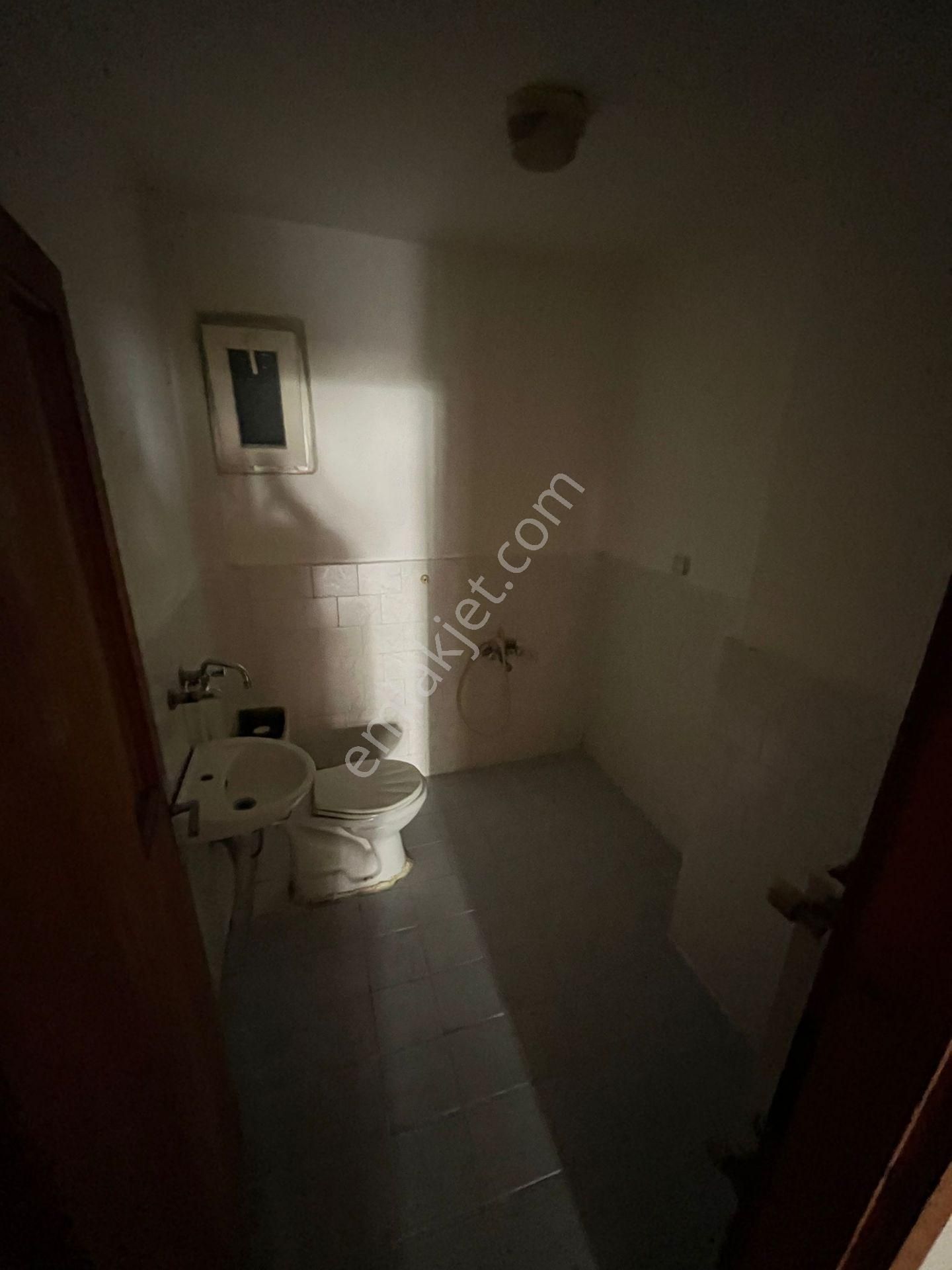 Sincan Malazgirtte Ara Kat Salon Bağımsız Çift Balkon 2+1 Satılık Daire - Görsel 16