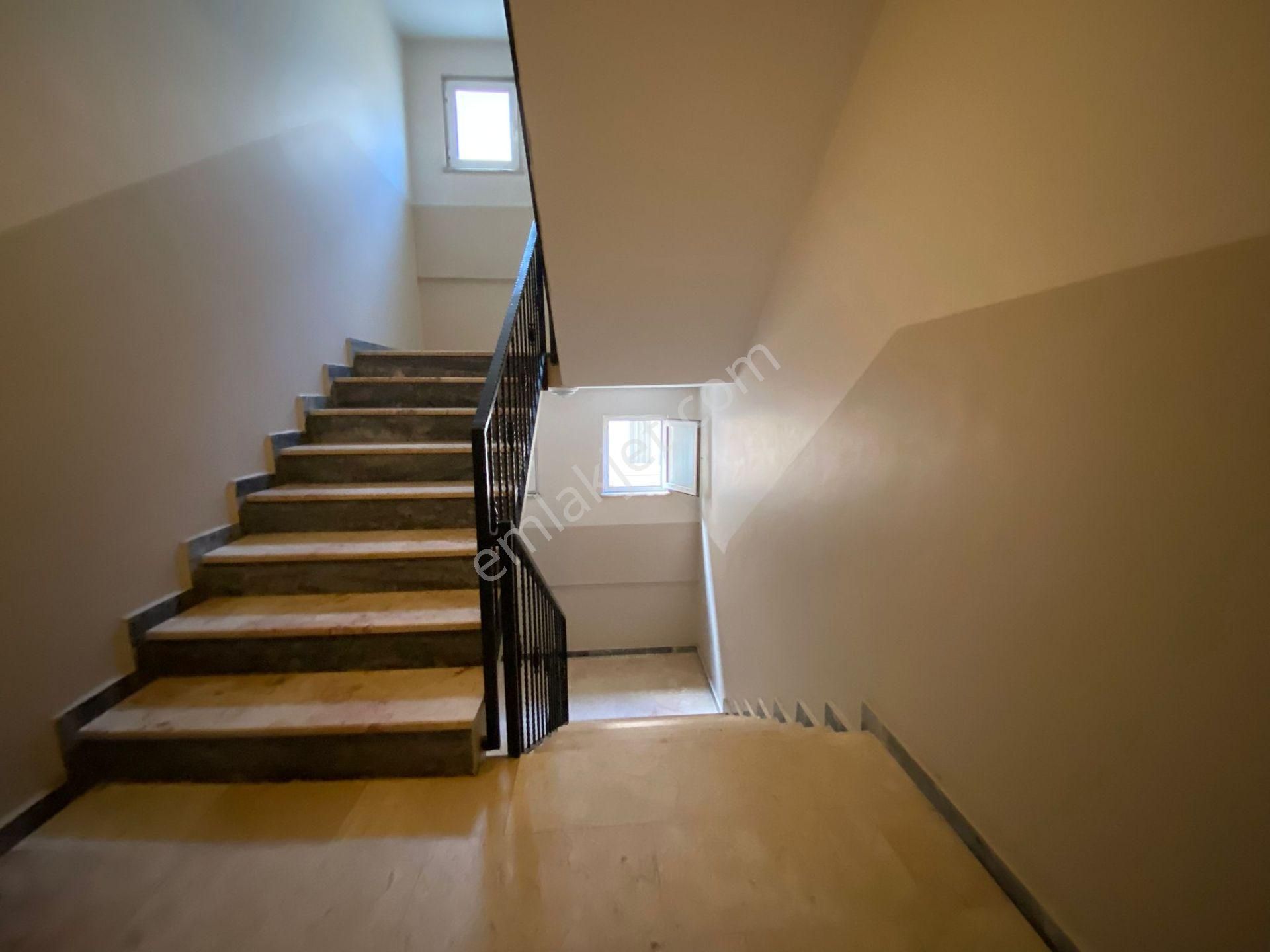 Remax Anı 'dan Kavacık Merkez 'de 3+1 Satılık Daire - Görsel 4