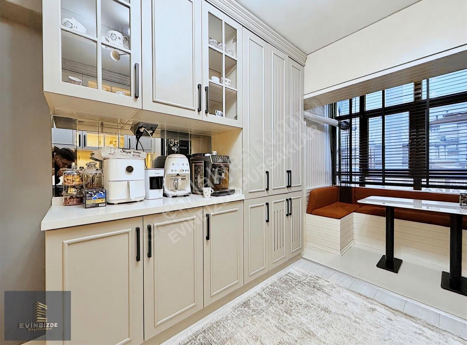 Evinbizde Gayrimenkul █ Full Yapılı 220m²,şömine,jakuzi 5+1daire - Görsel 15