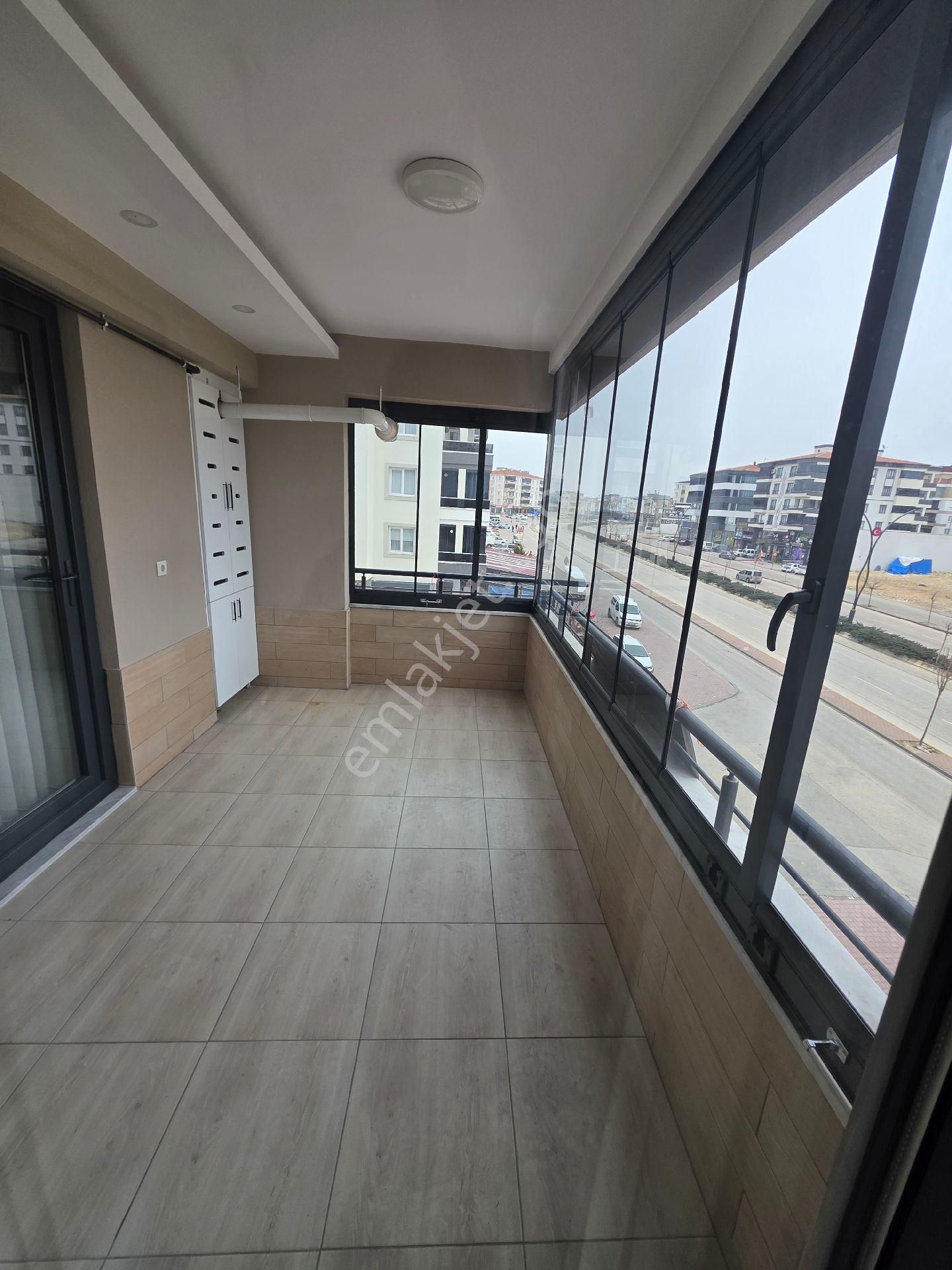 75 Yıl Mahallesin De Satlık 3 .5+1 Daire - Görsel 23