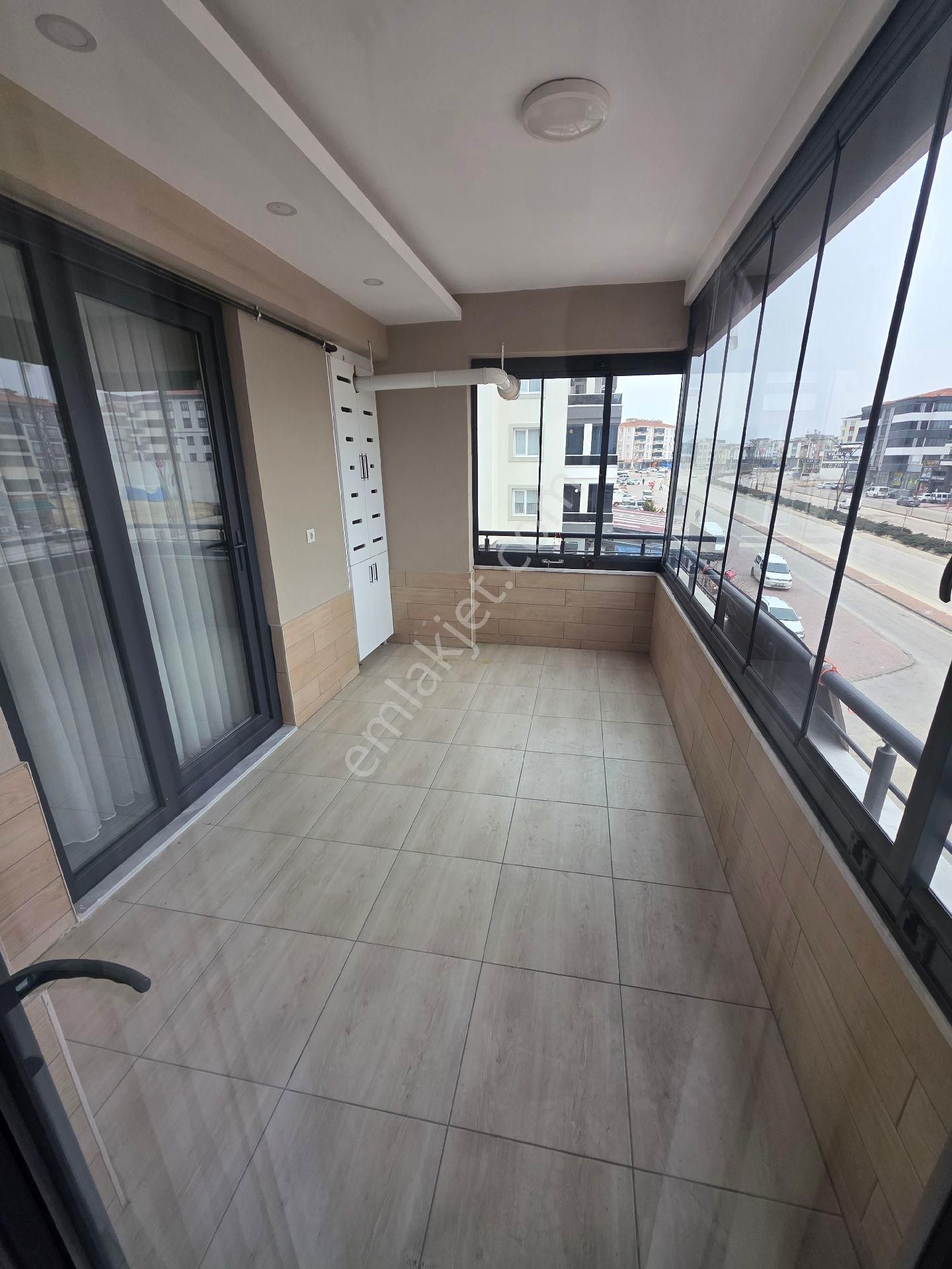 75 Yıl Mahallesin De Satlık 3 .5+1 Daire - Görsel 19