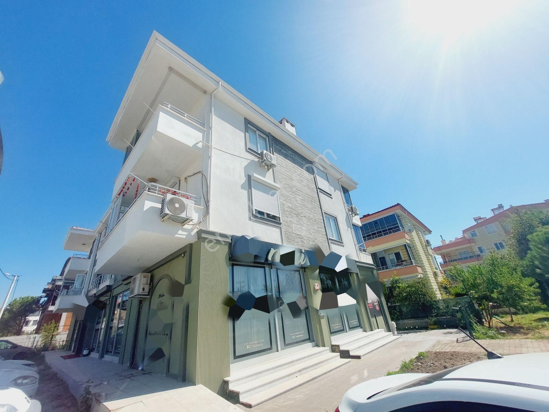 ♾️ Denizden Akçayda Arakat Genç Binada Satılık 2+1 Daire.