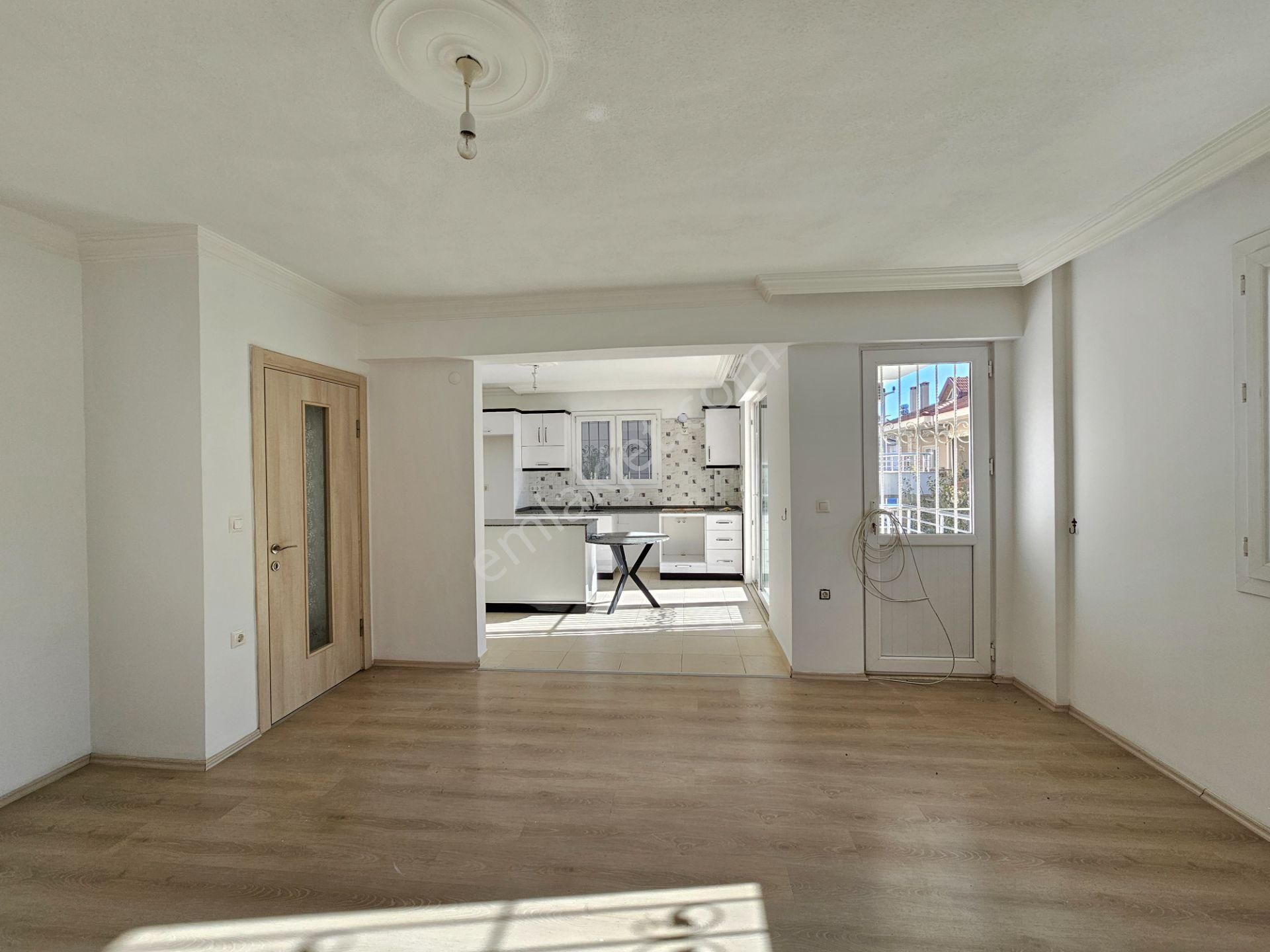 Goldhouse Dan Cami Mahallesinde 4+1 Satılık Dubleks Daire - Görsel 8