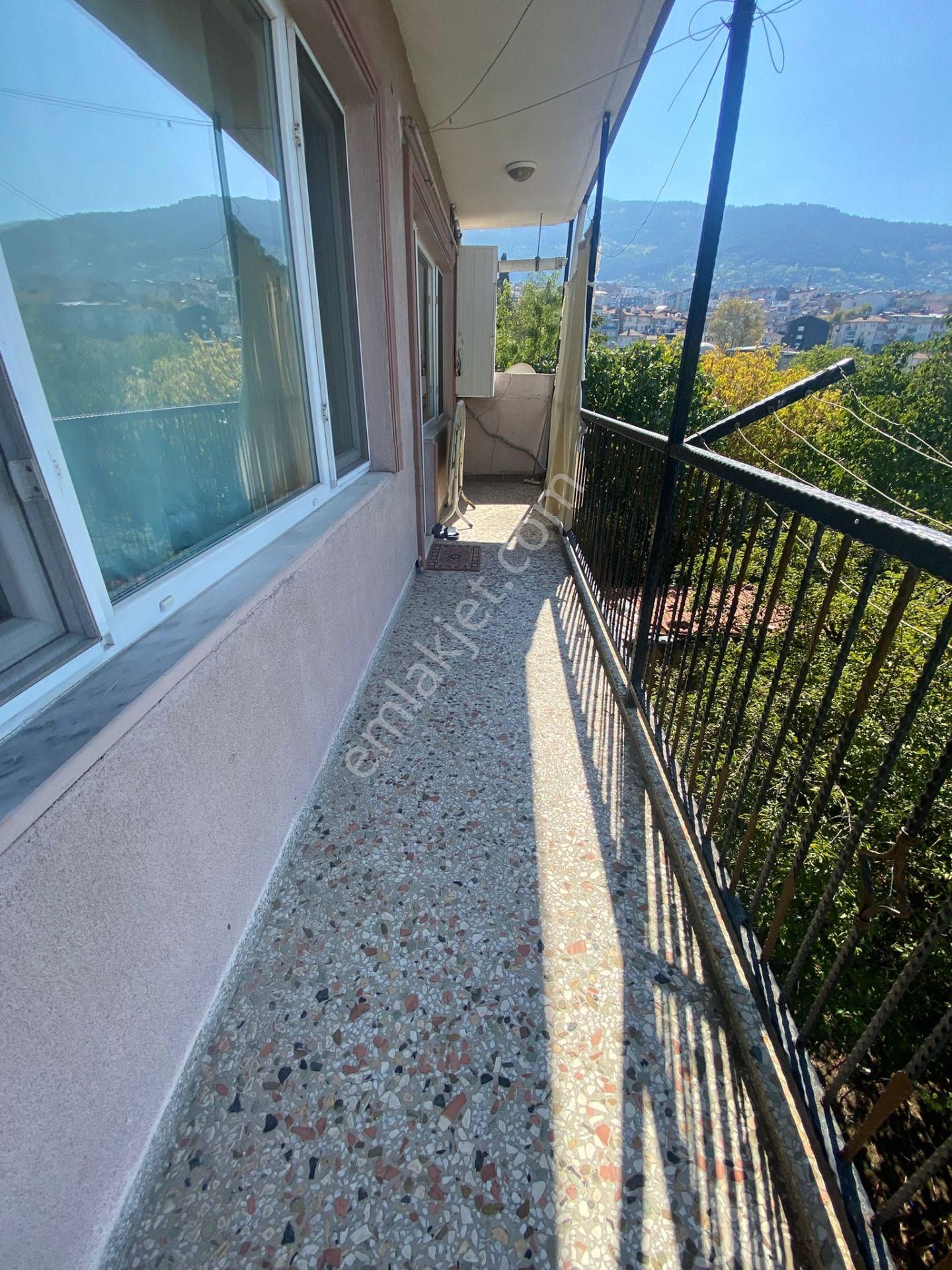 Bursa Yıldırım Hocataşkında 2.5 Katlı 160m2 Bahçeli Müstakil Ev - Görsel 15