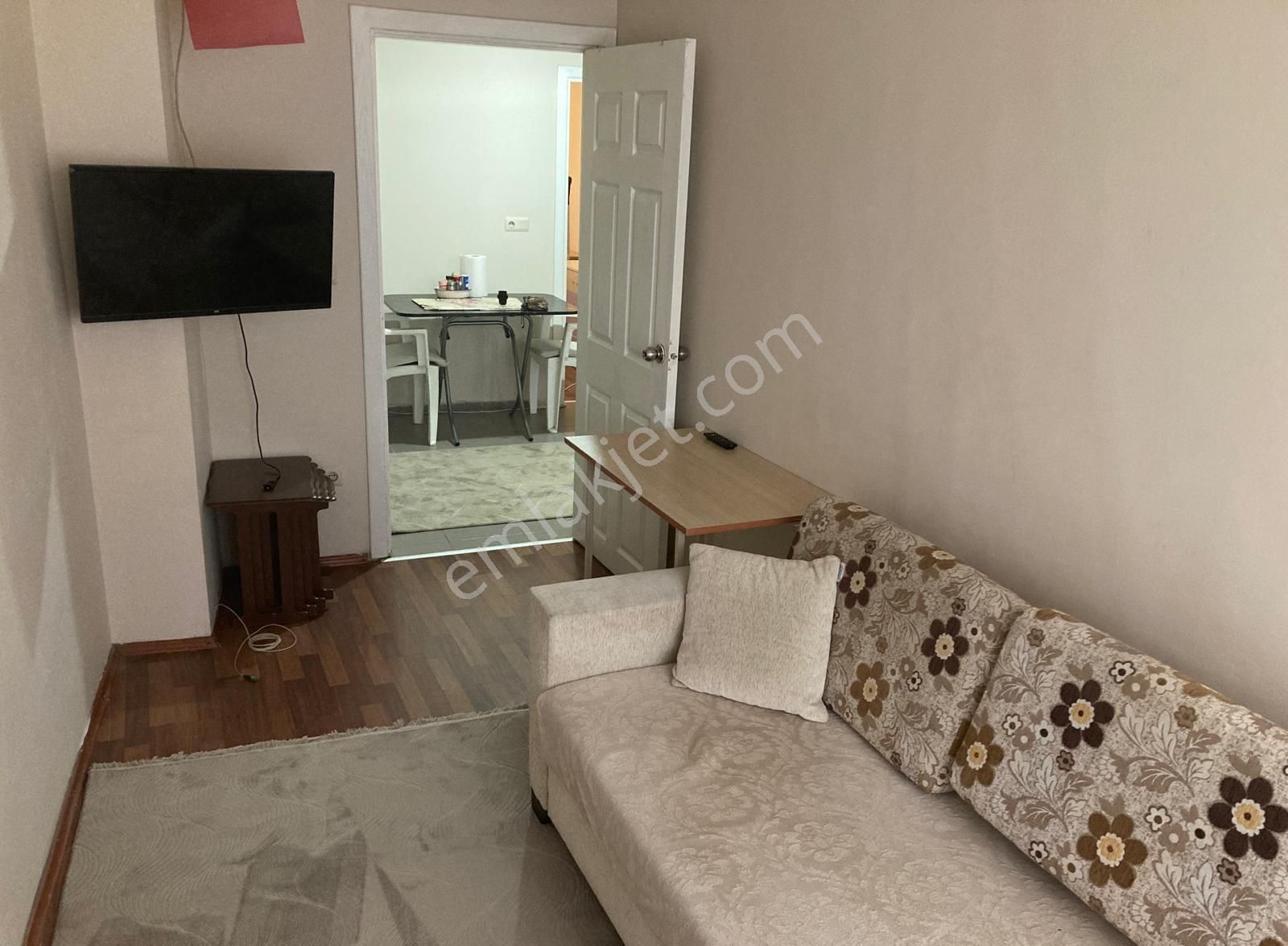 Akademi'den Yenibağlar'da Abonelikleri Açık Eşyalı Kiralık Daire - Görsel 3