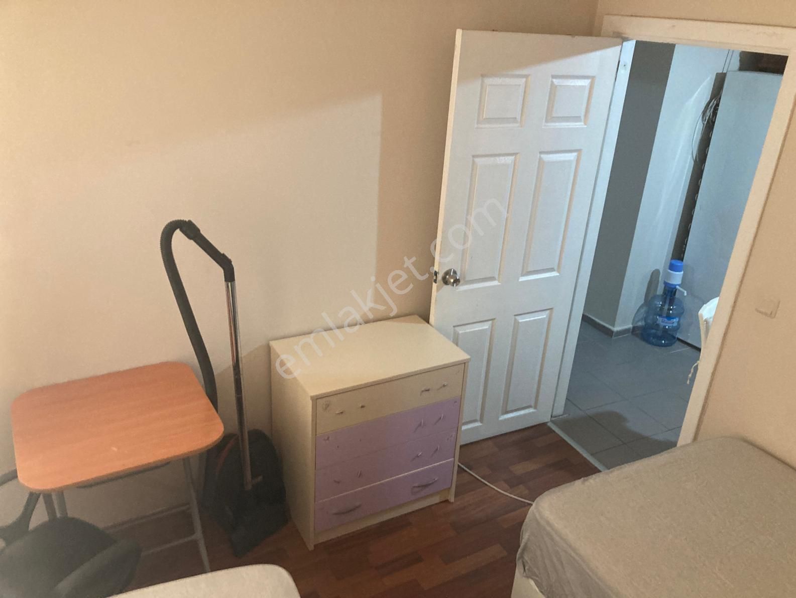 Akademi'den Yenibağlar'da Abonelikleri Açık Eşyalı Kiralık Daire - Görsel 9