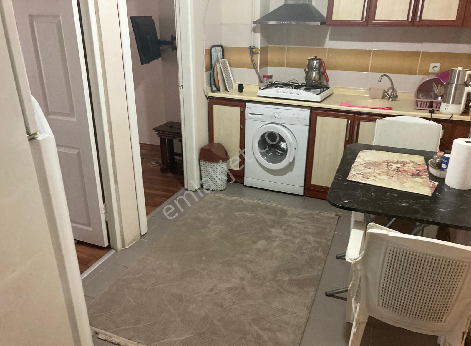 Akademi'den Yenibağlar'da Abonelikleri Açık Eşyalı Kiralık Daire - Görsel 5