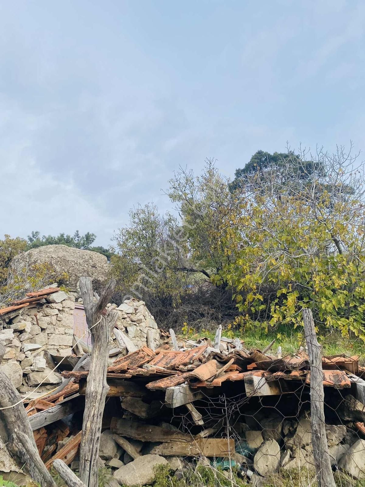 Prestijden Kayıtlı Yapısı Olan Köşe Kargir Dam - Görsel 8